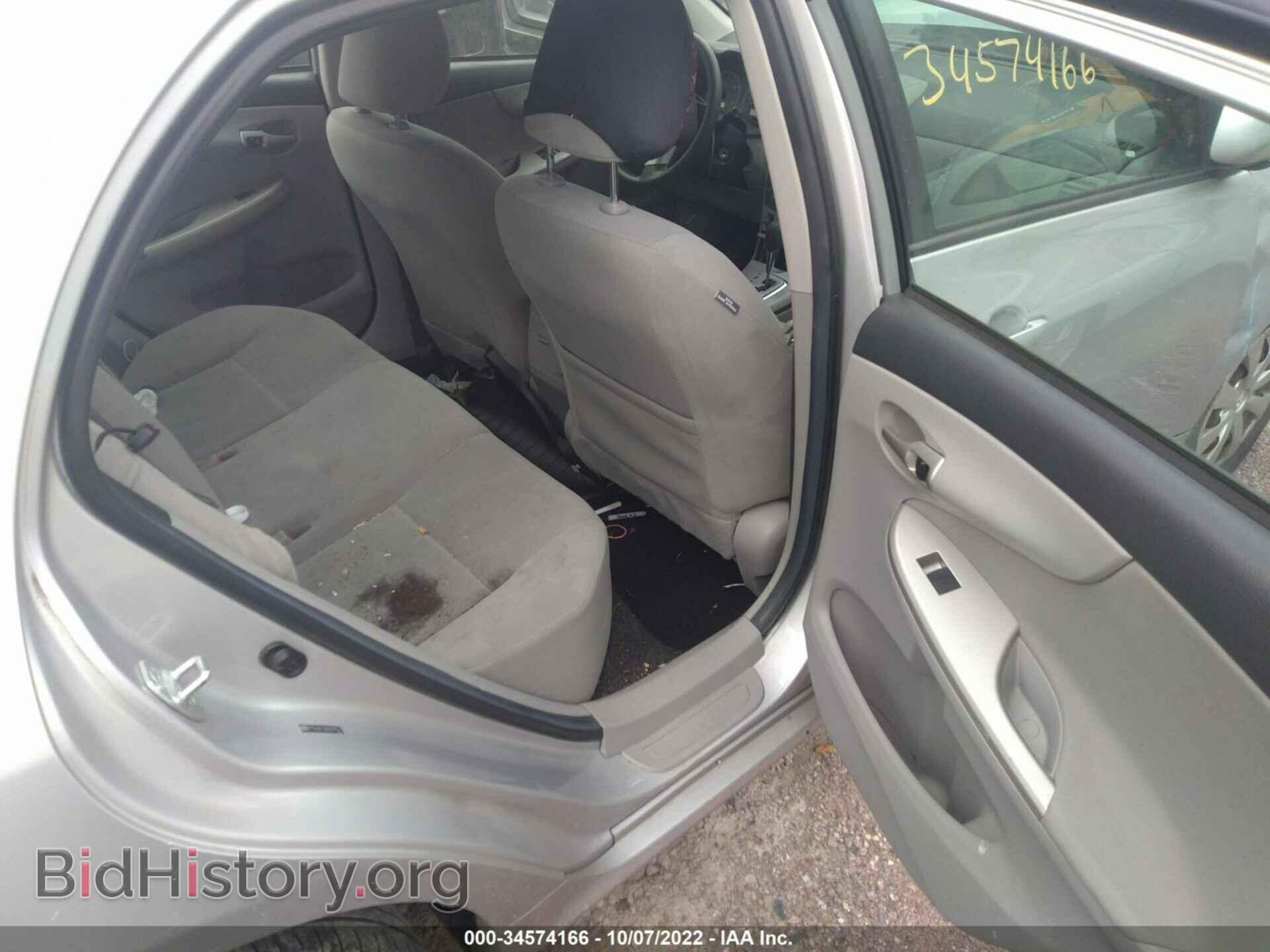 2011 TOYOTA COROLLA - VIN: 2T1BU4EE2BC631754 - Фото 8