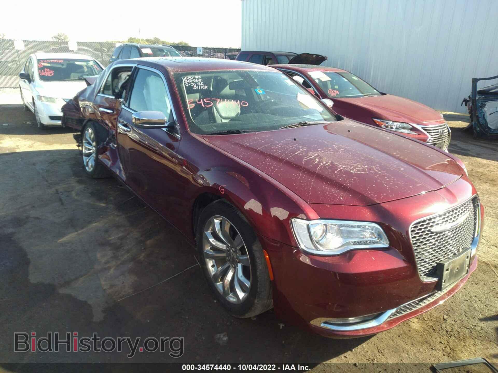 Фотография 2C3CCAEG4KH634186 - CHRYSLER 300 2019