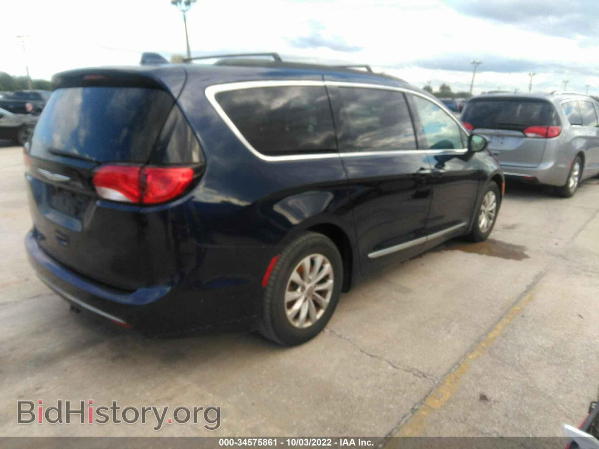2017 CHRYSLER PACIFICA - VIN: 2C4RC1BG7HR653988 - Фото 4