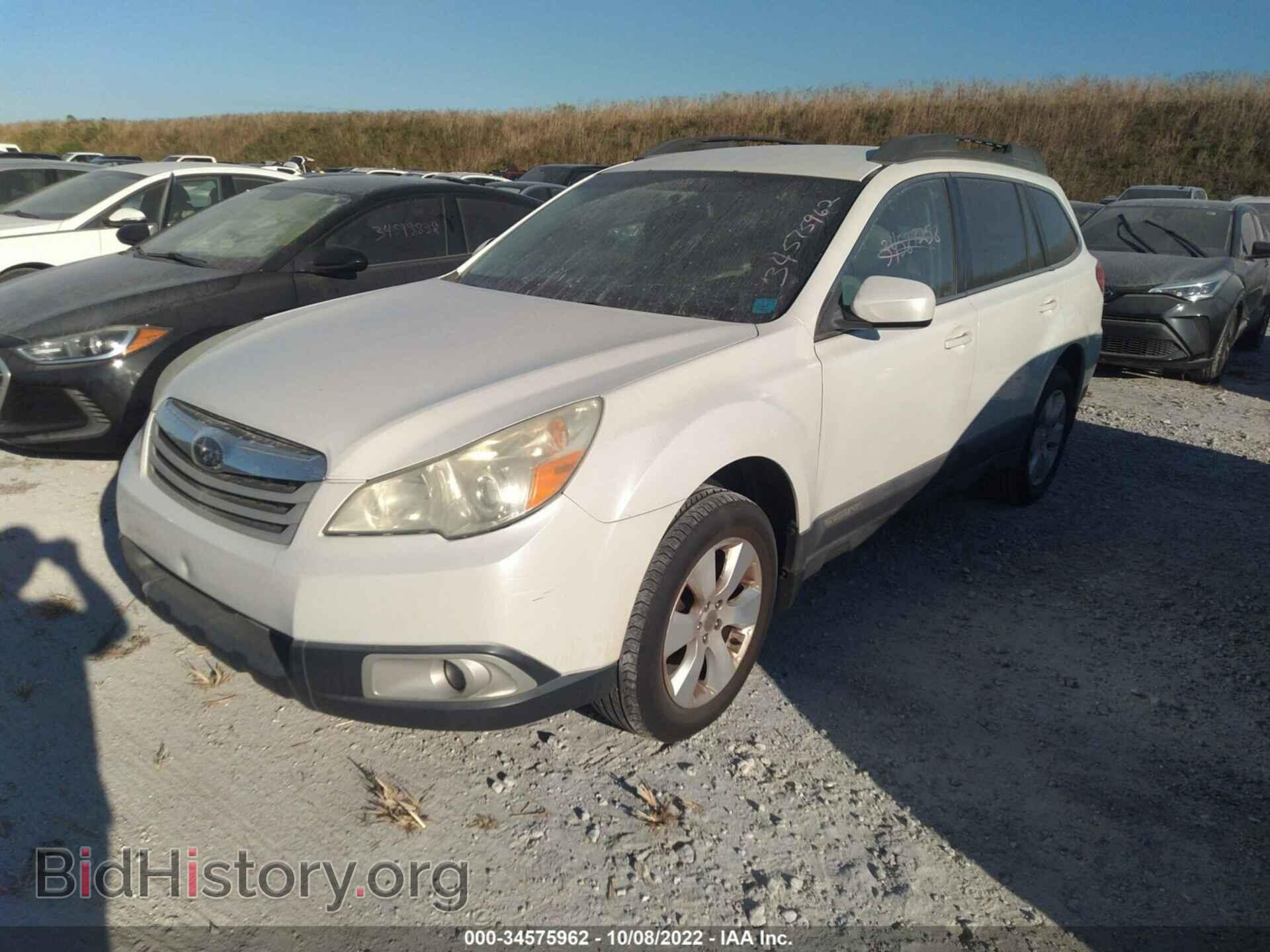 2011 SUBARU OUTBACK - VIN: 4S4BRCBC4B3329983 - Фото 2