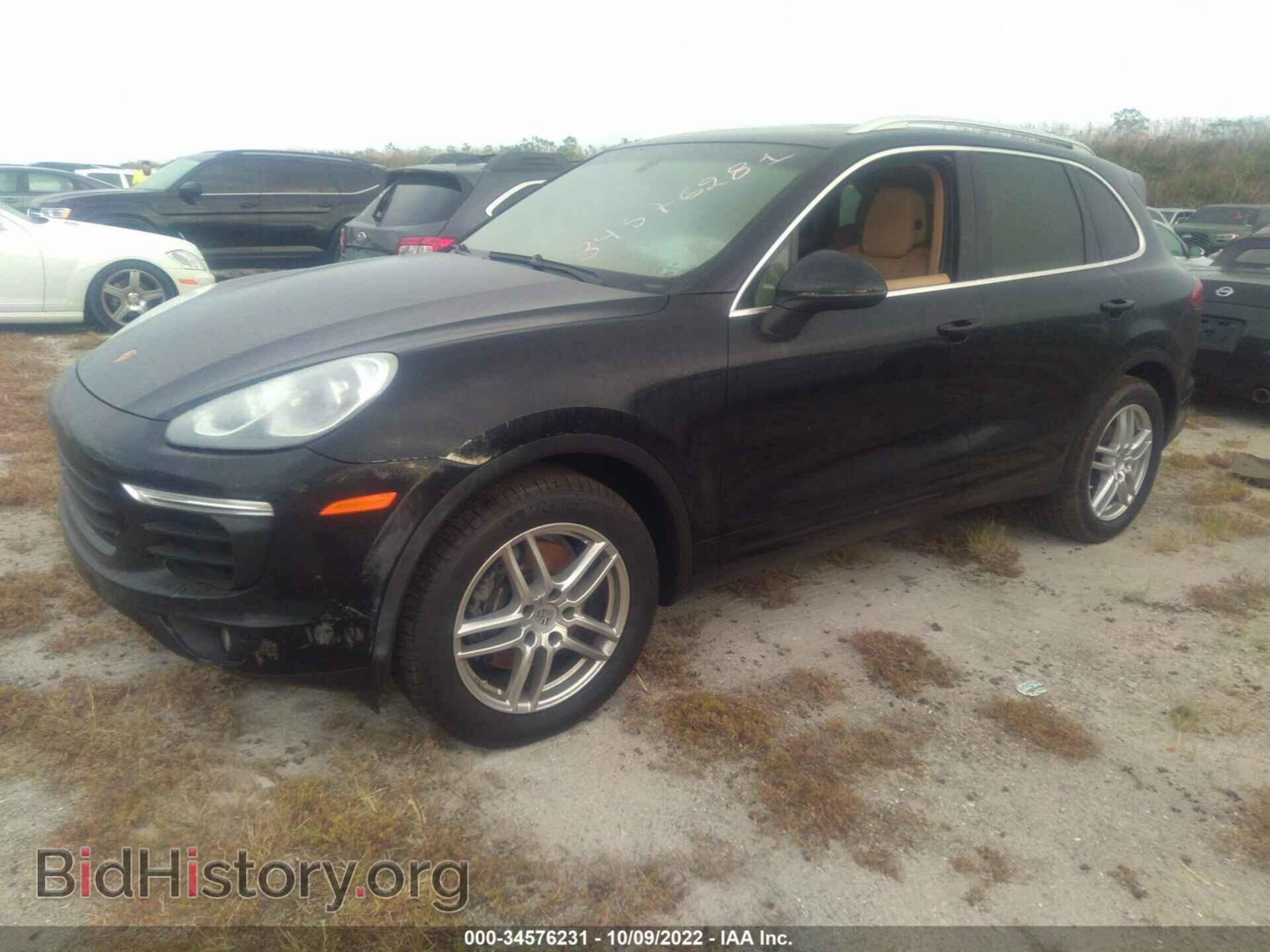 2016 PORSCHE CAYENNE - VIN: WP1AA2A27GKA36147 - Фото 2