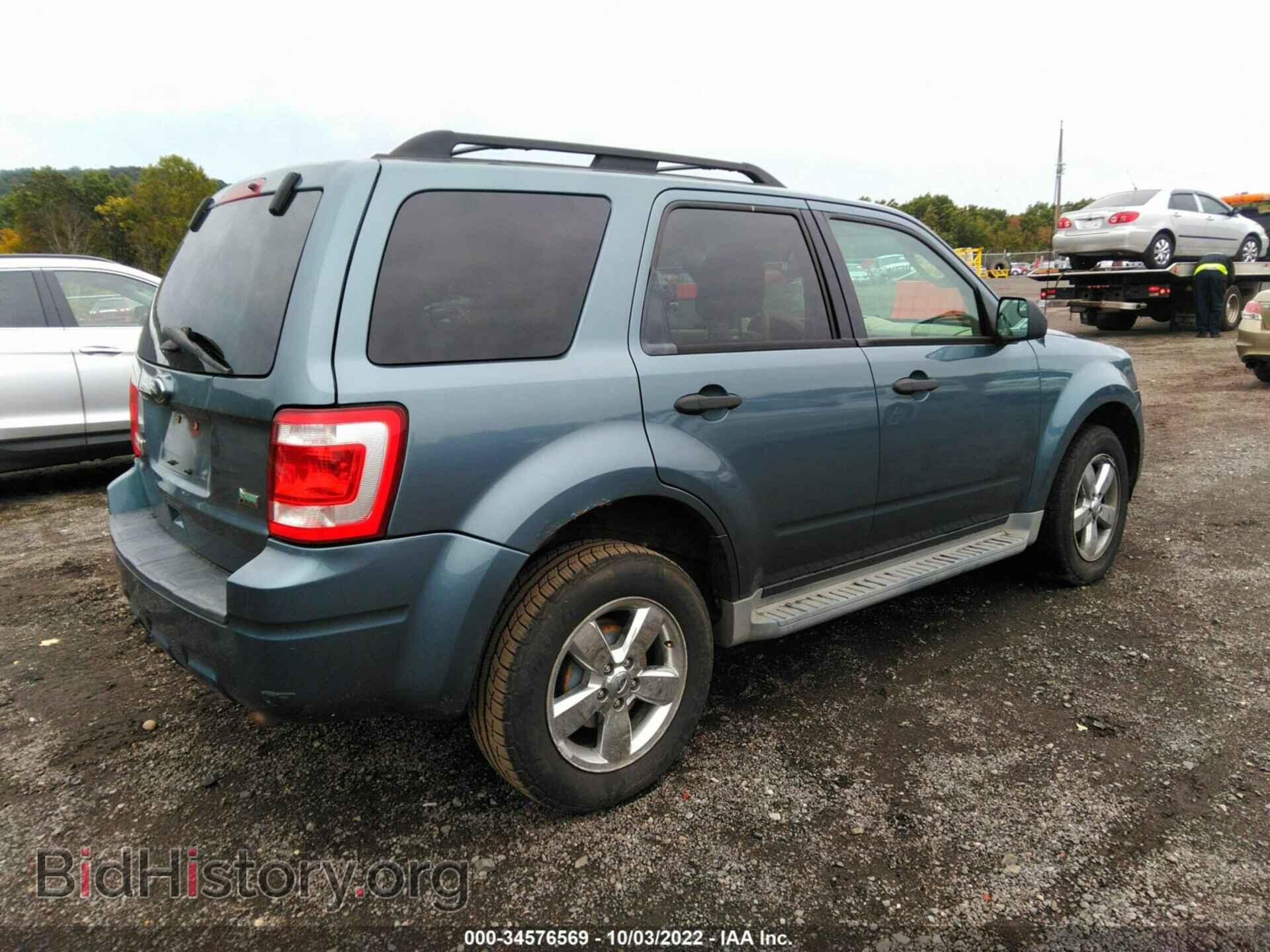 2011 FORD ESCAPE - VIN: 1FMCU9DG5BKA51932 - Photo 4