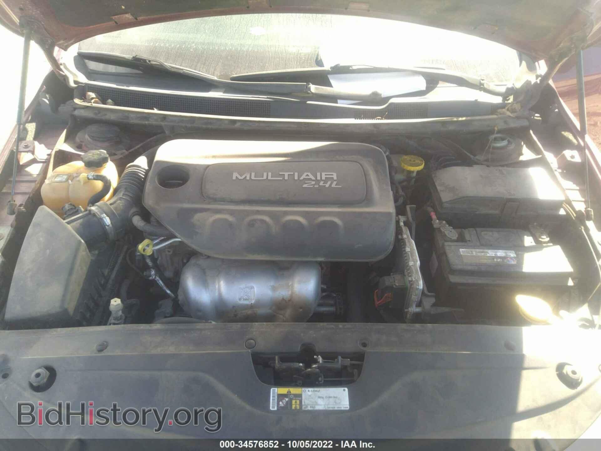 2015 CHRYSLER 200 - VIN: 1C3CCCAB9FN653075 - Фото 10