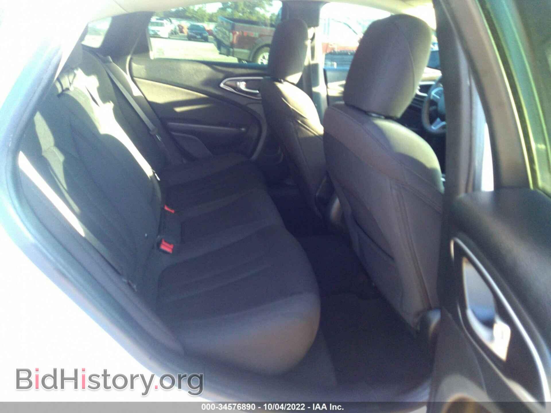 2016 CHRYSLER 200 - VIN: 1C3CCCAB4GN149695 - Photo 8