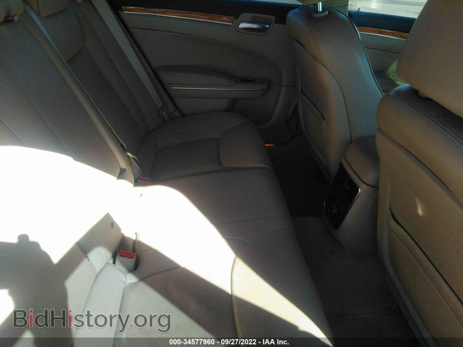 2014 CHRYSLER 300 - VIN: 2C3CCAKT1EH384895 - Фото 8