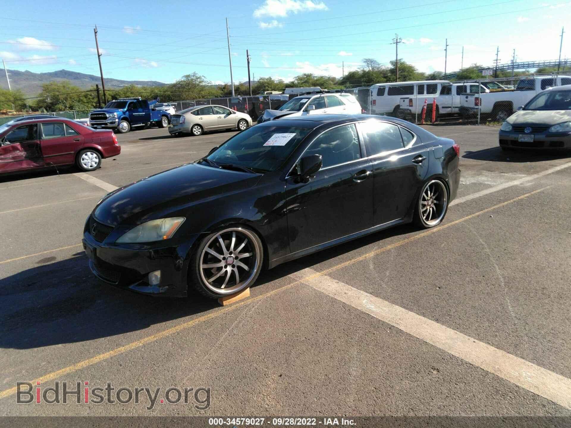 2008 LEXUS IS 250 - VIN: JTHBK262882065023 - Фото 2