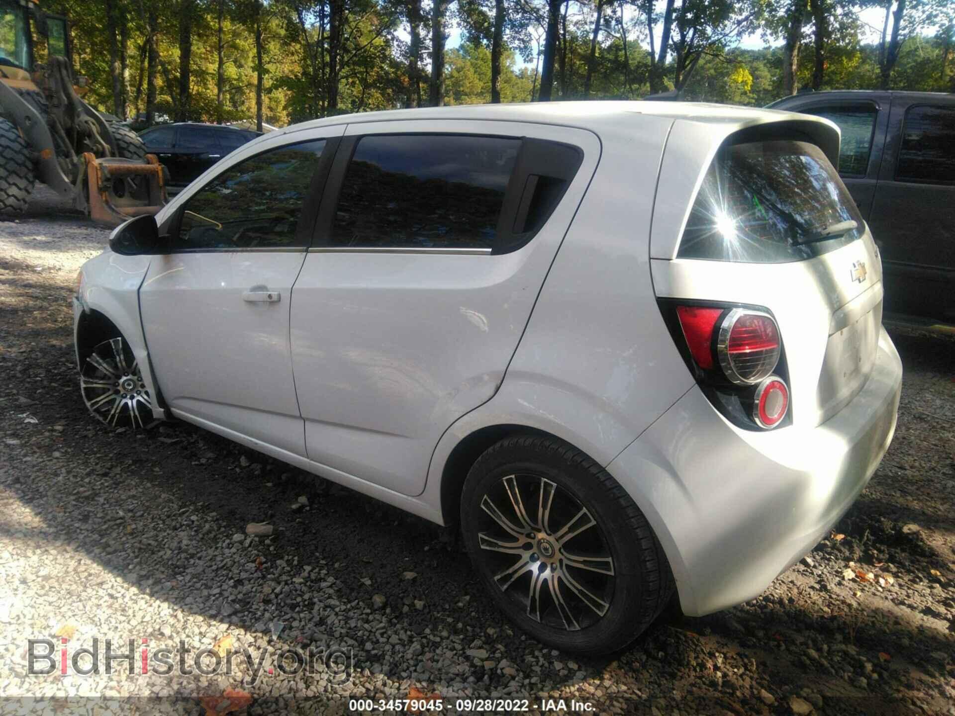 2014 CHEVROLET SONIC - VIN: 1G1JC6SB9E4236121 - Фото 3