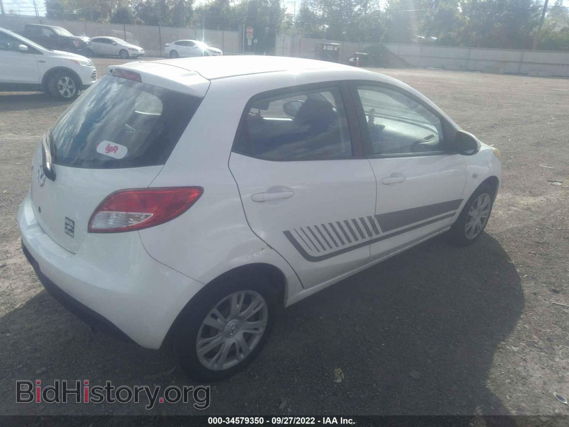 2013 MAZDA MAZDA2 - VIN: JM1DE1KZ3D0155586 - Фото 4