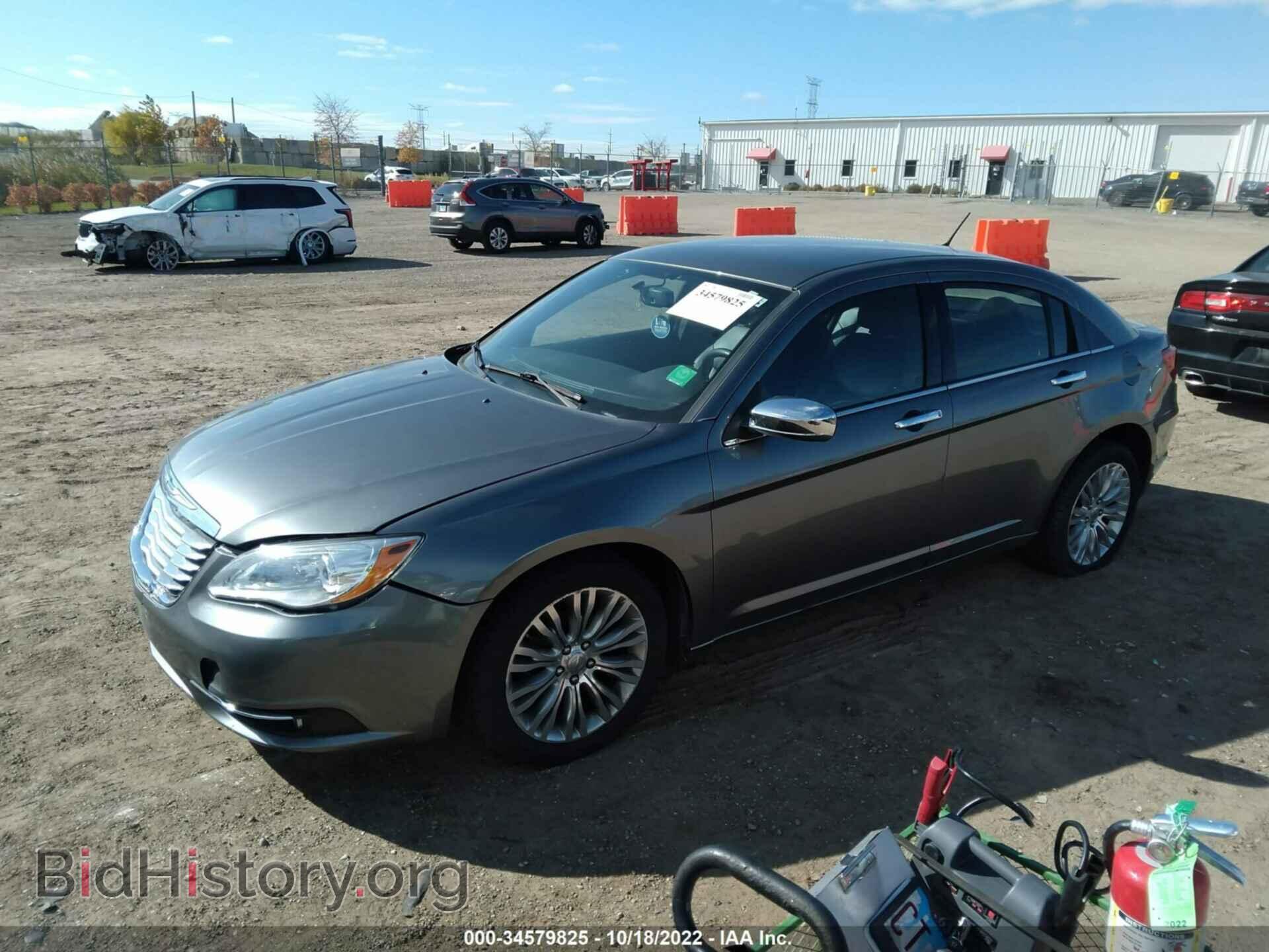 2012 CHRYSLER 200 - VIN: 1C3CCBCG7CN321991 - Фото 2