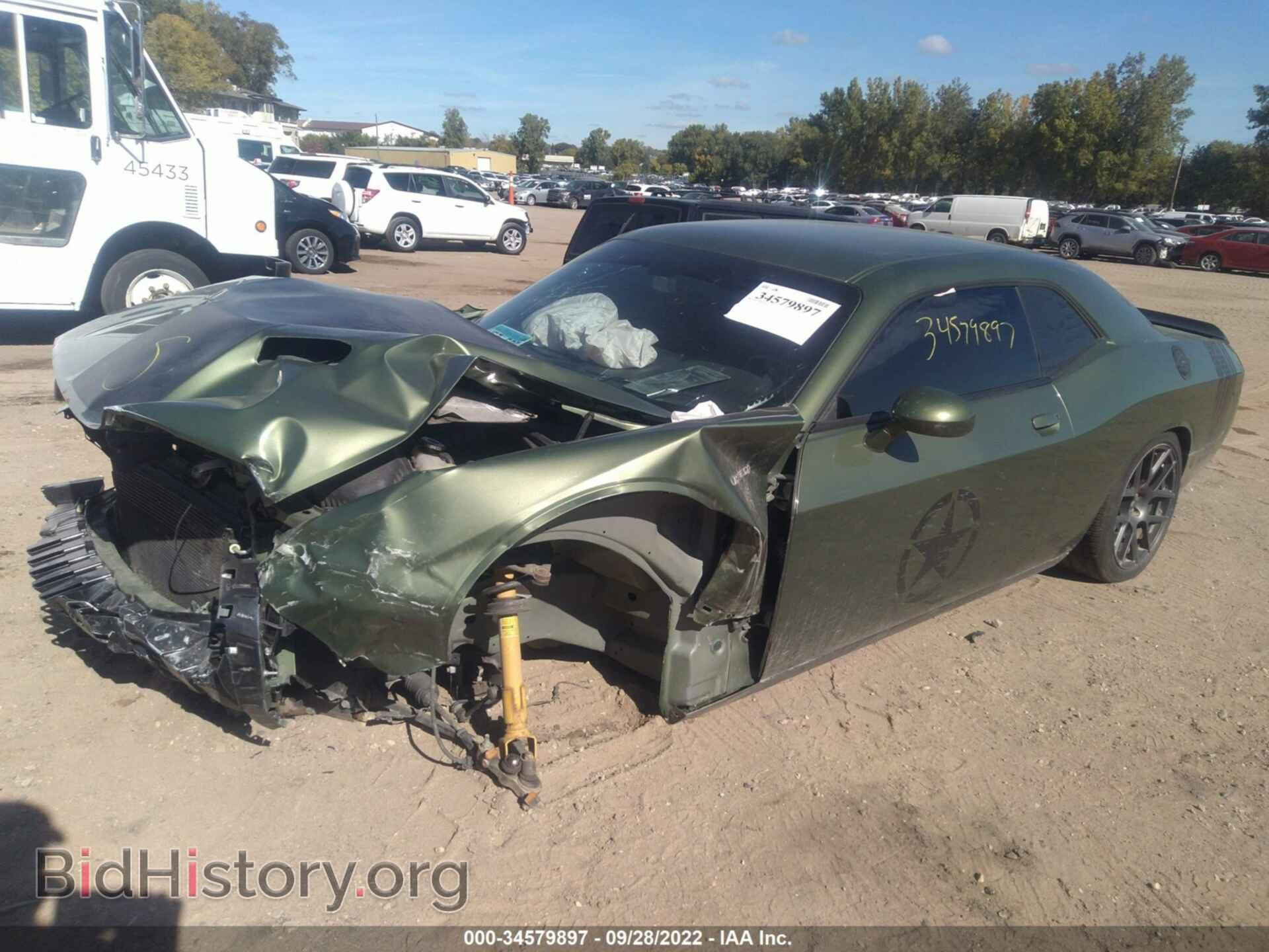 2018 DODGE CHALLENGER - VIN: 2C3CDZBT1JH215272 - Photo 2