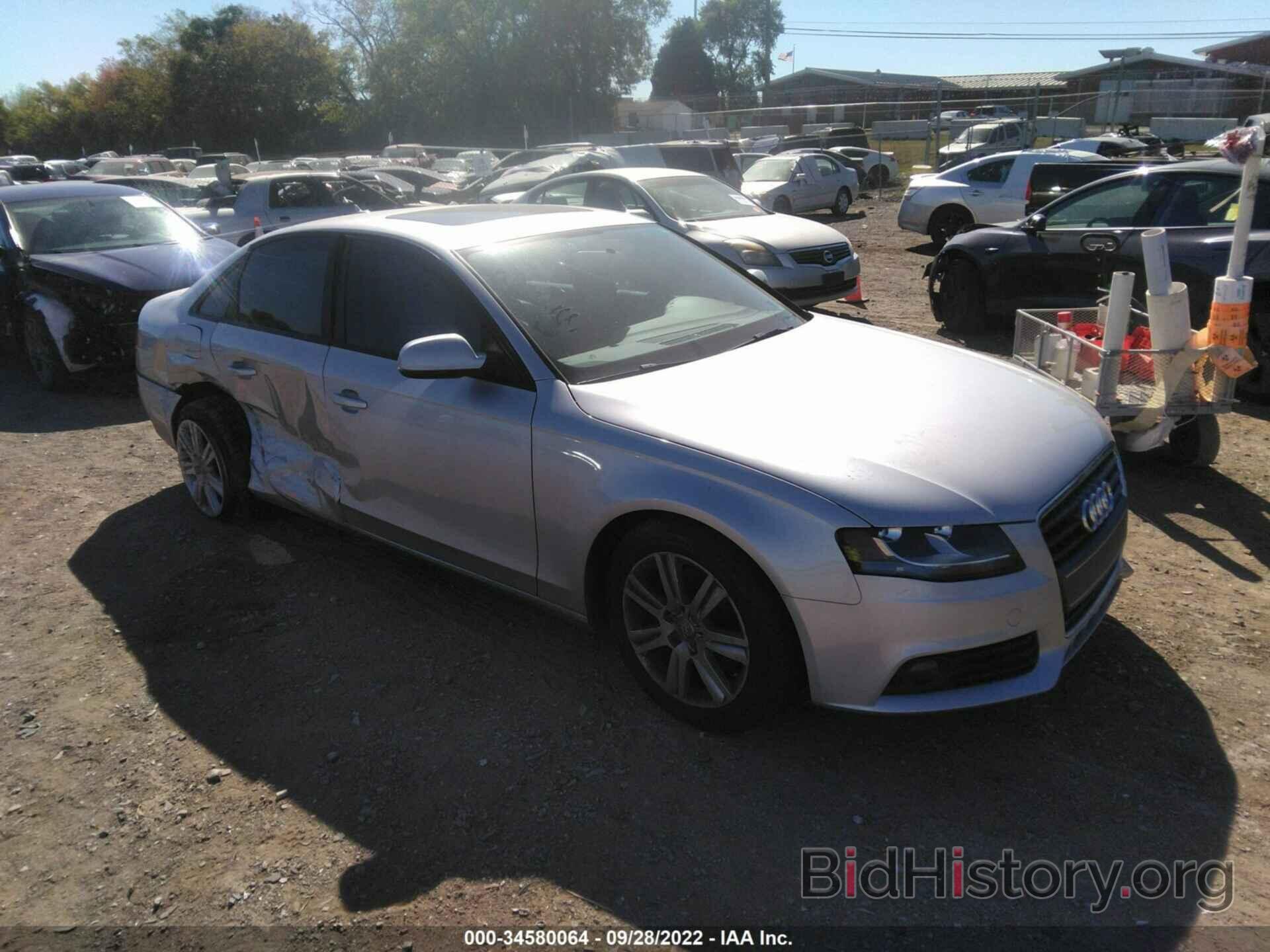 Photo WAUAFAFL8BN011809 - AUDI A4 2011