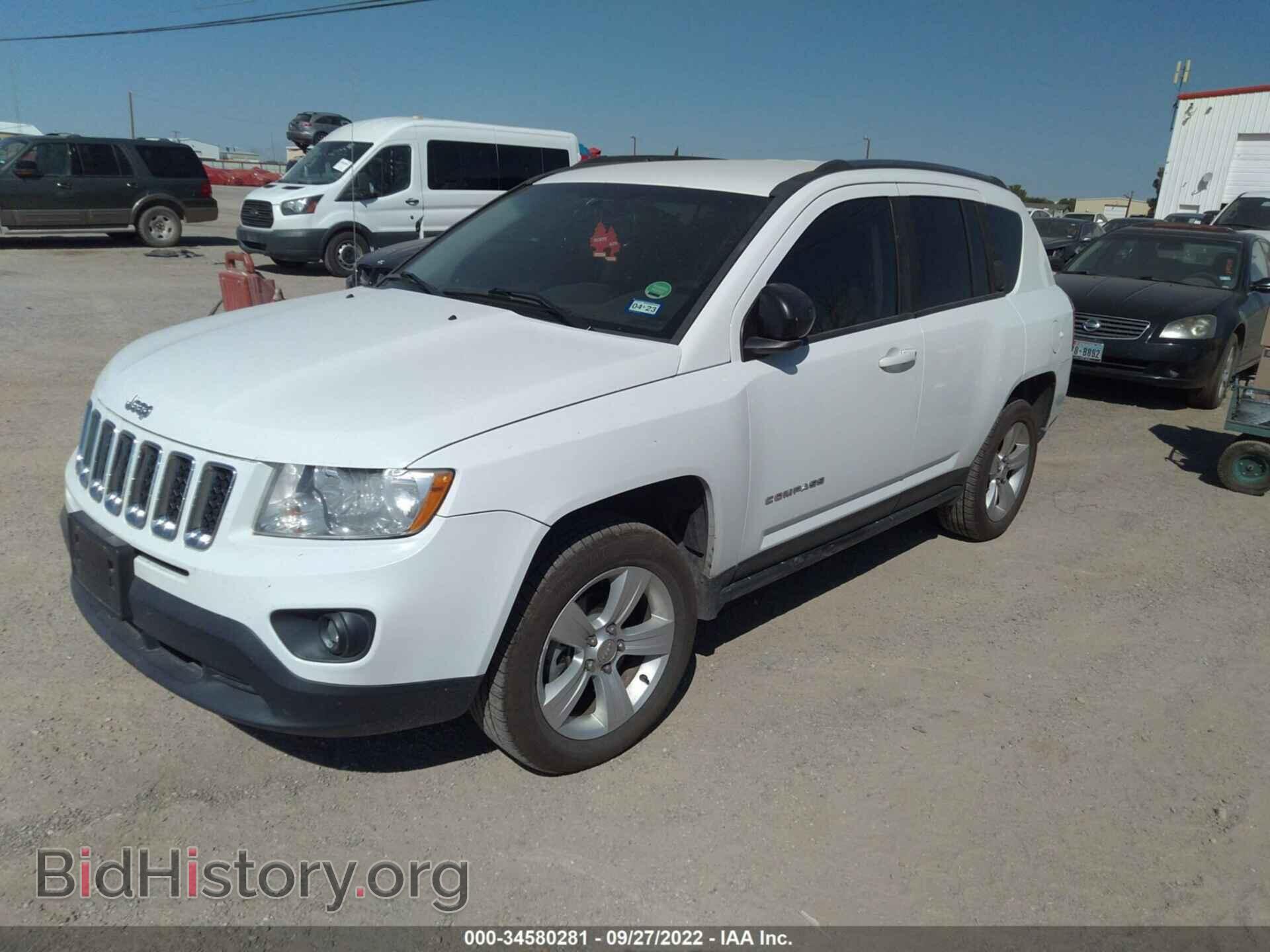 2012 JEEP COMPASS - VIN: 1C4NJDBB7CD591093 - Photo 2