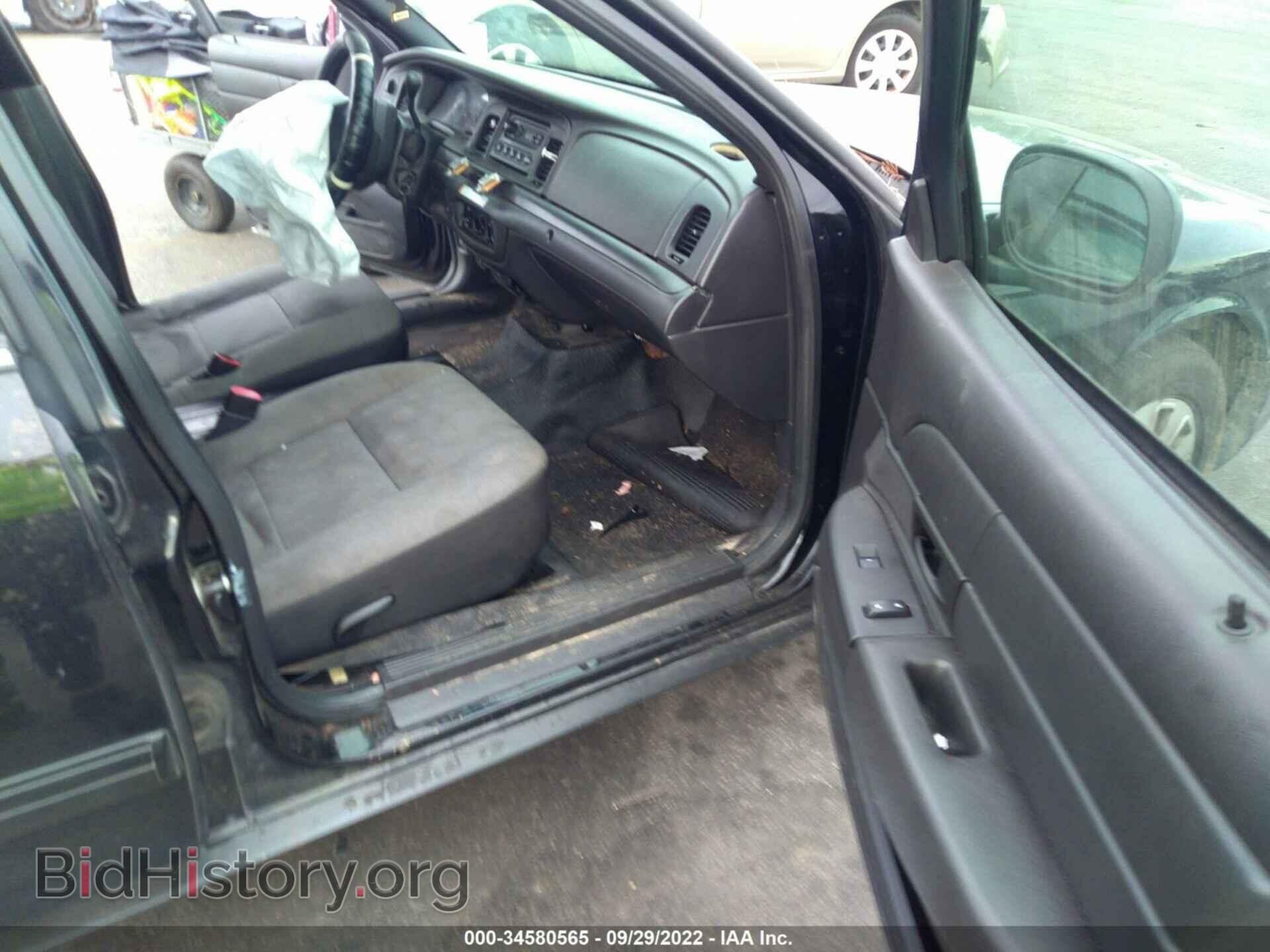 2011 FORD POLICE INTERCEPTOR - VIN: 2FABP7BV2BX185202 - Фото 5