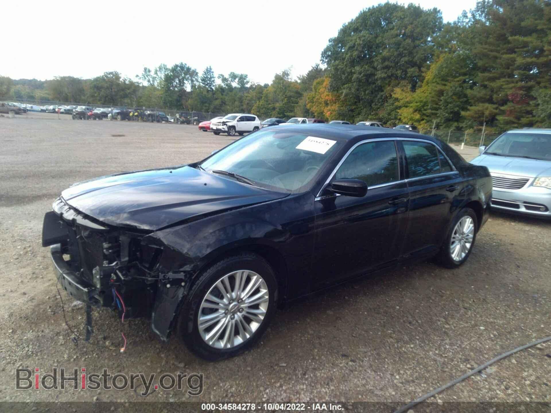 2014 CHRYSLER 300 - VIN: 2C3CCARG2EH356094 - Фото 2