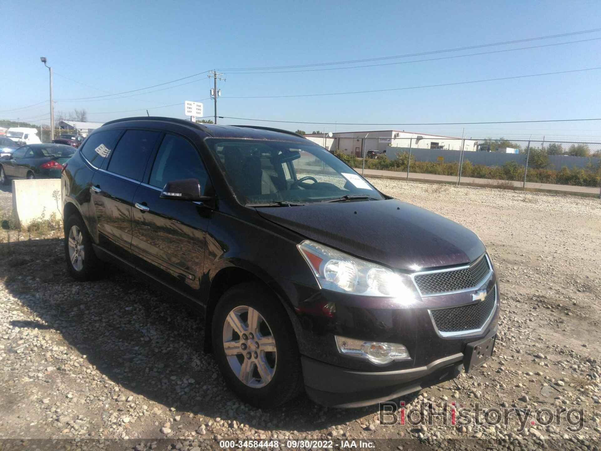 Photo 1GNLVFED5AS115512 - CHEVROLET TRAVERSE 2010