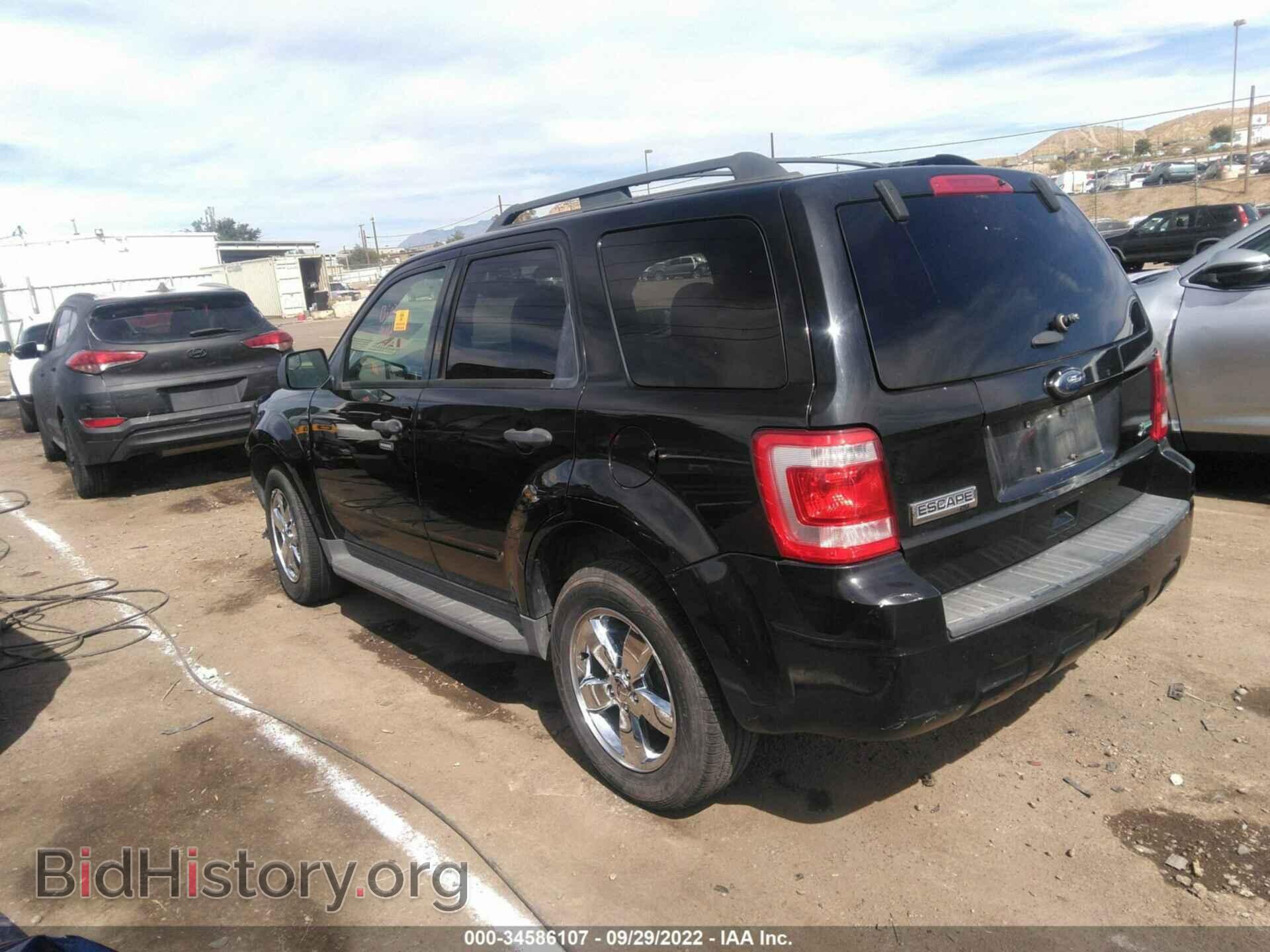 2011 FORD ESCAPE - VIN: 1FMCU9DG4BKB03339 - Фото 3