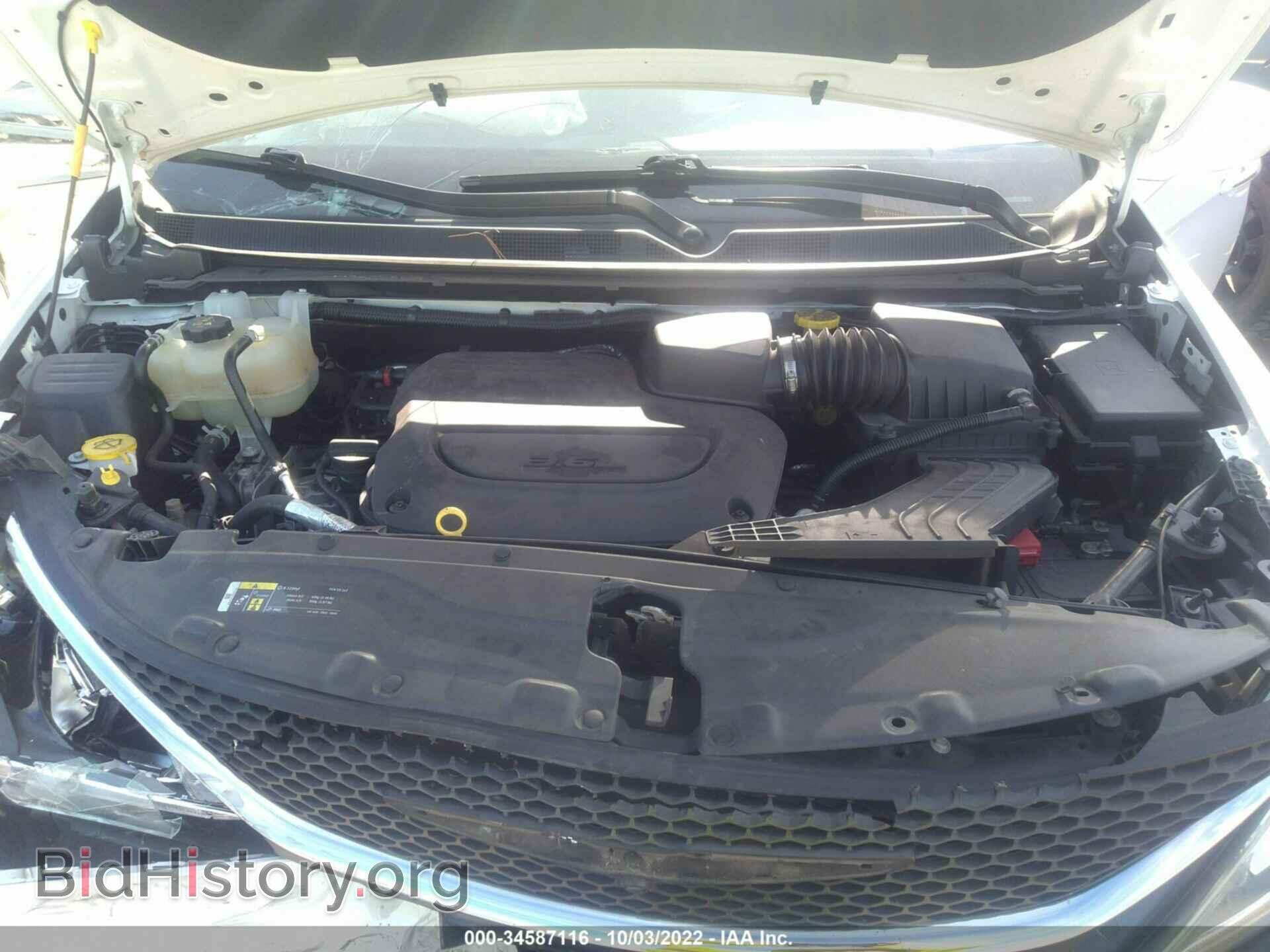 2019 CHRYSLER PACIFICA - VIN: 2C4RC1EG5KR570059 - Фото 10