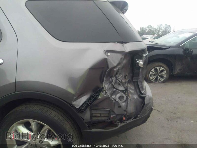 2011 Ford EXPLORER (VIN 1FMHK7D8XBGA80242) — photo 6 of 11