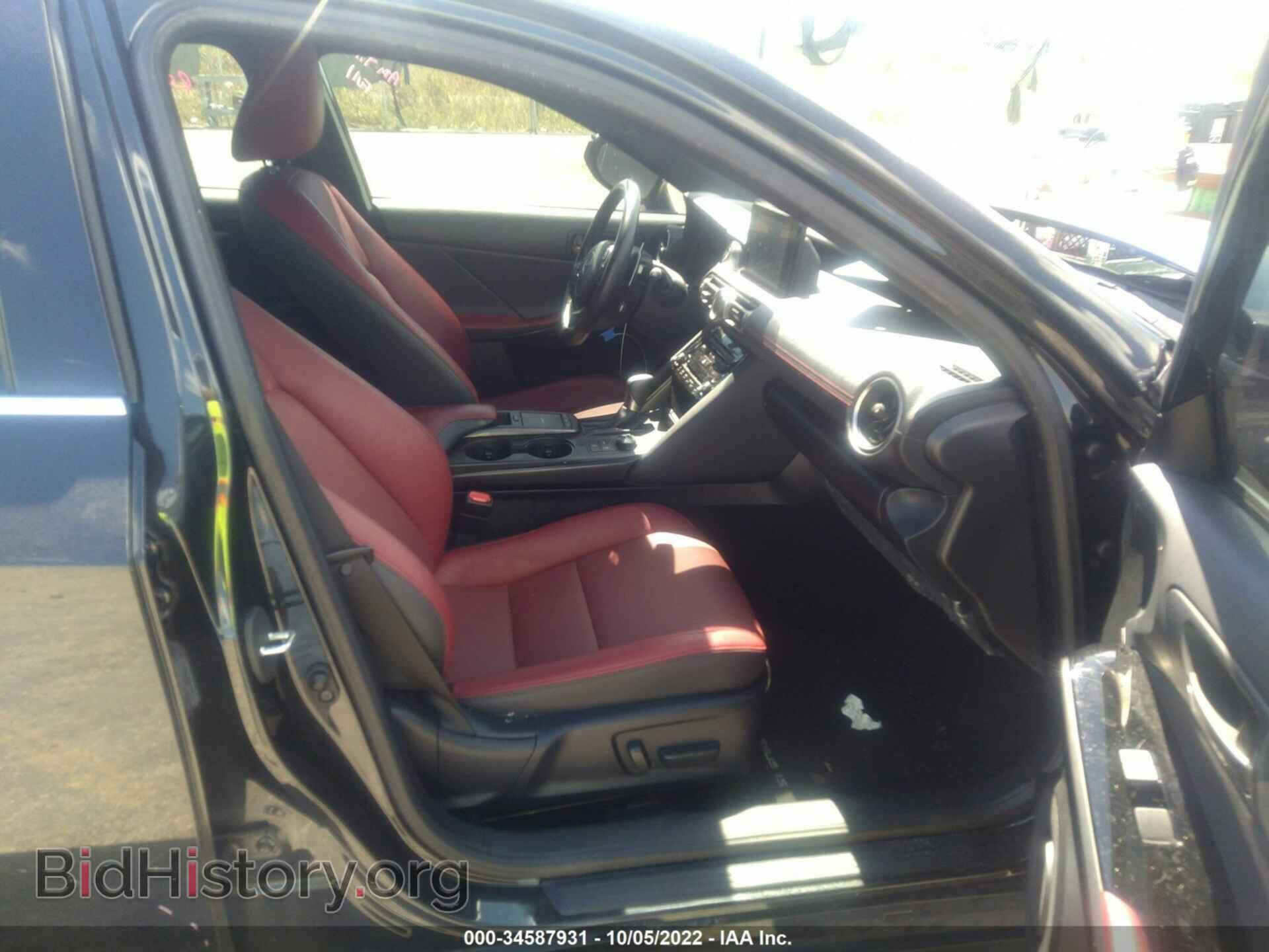 2021 LEXUS IS - VIN: JTHAA1D24M5115260 - Photo 5