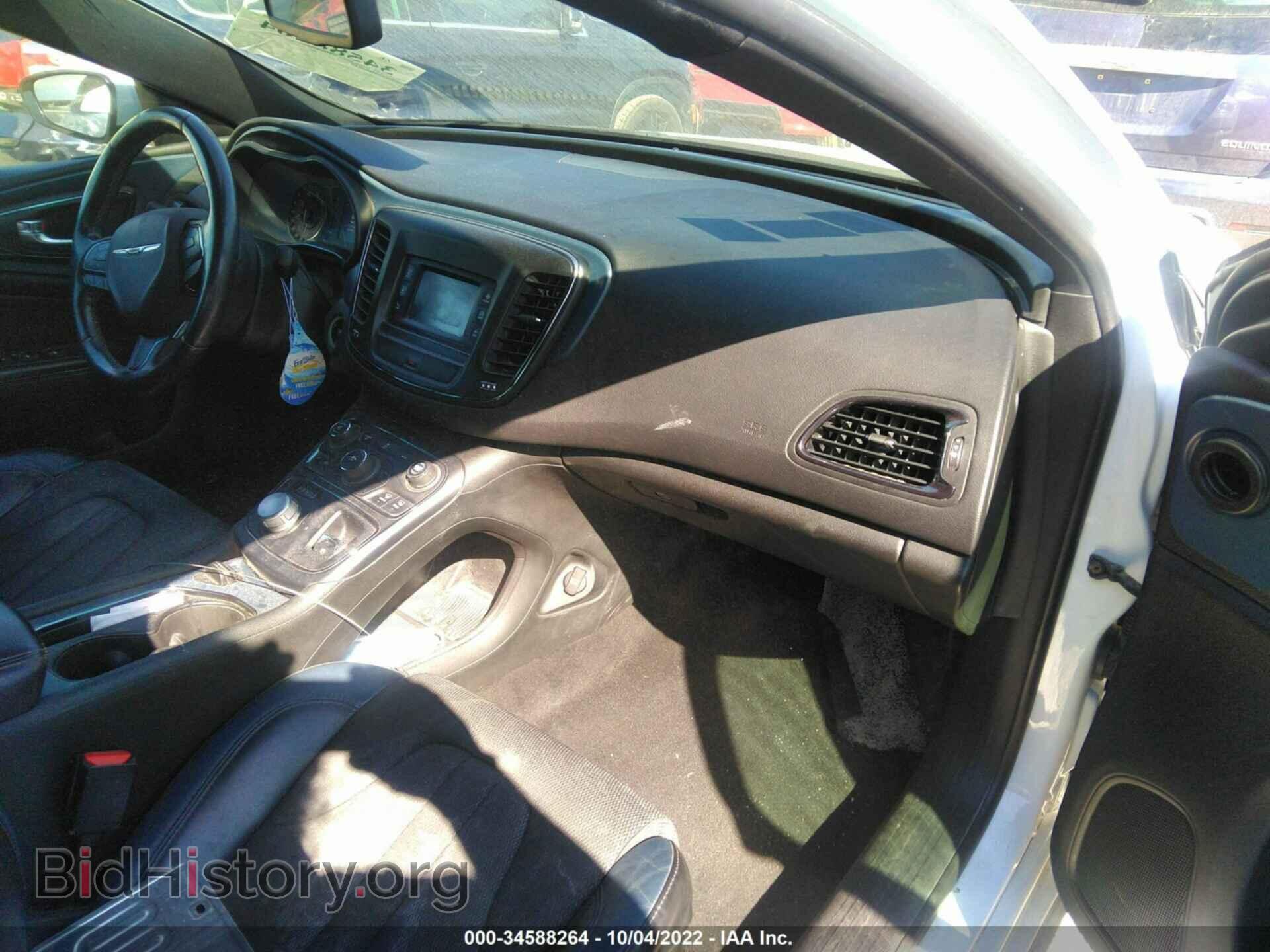 2015 CHRYSLER 200 - VIN: 1C3CCCBBXFN585223 - Photo 5