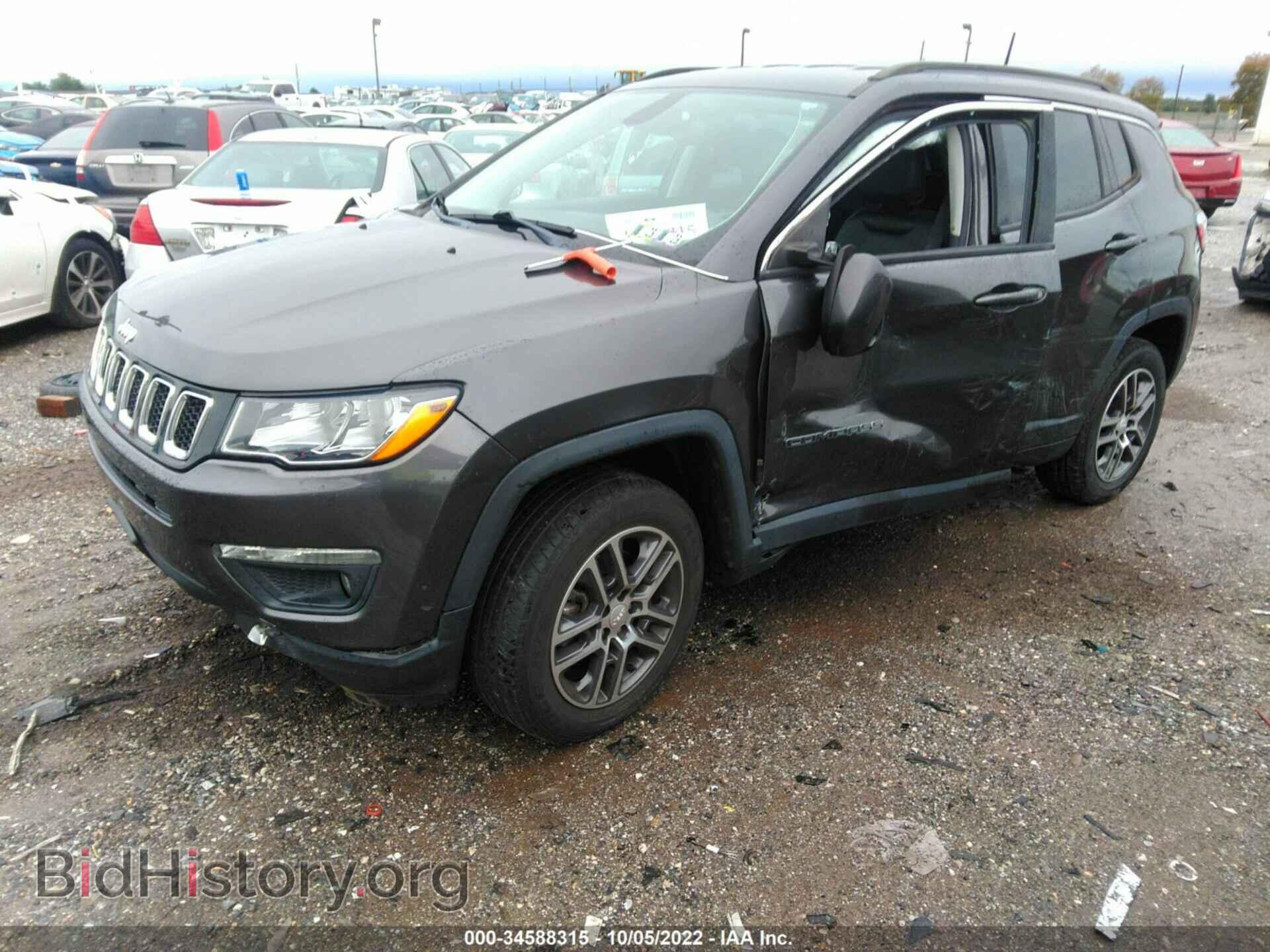 2017 JEEP COMPASS - VIN: 3C4NJDBB8HT650900 - Photo 2