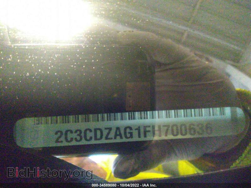 2015 Dodge CHALLENGER (VIN 2C3CDZAG1FH700636) — photo 9 of 11