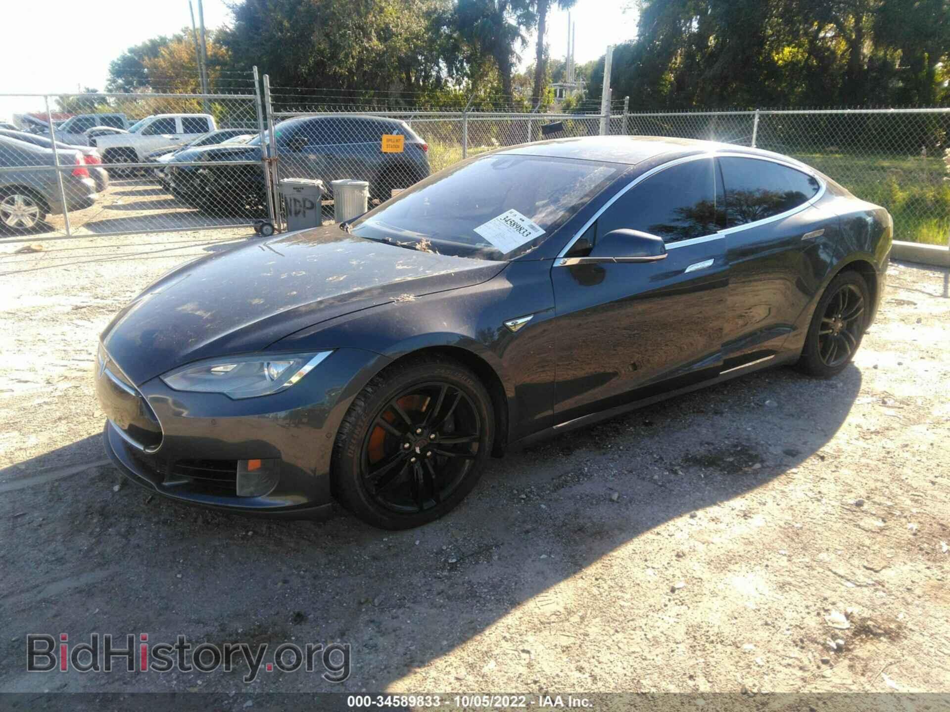 2015 TESLA MODEL S - VIN: 5YJSA1S28FF095184 - Фото 2