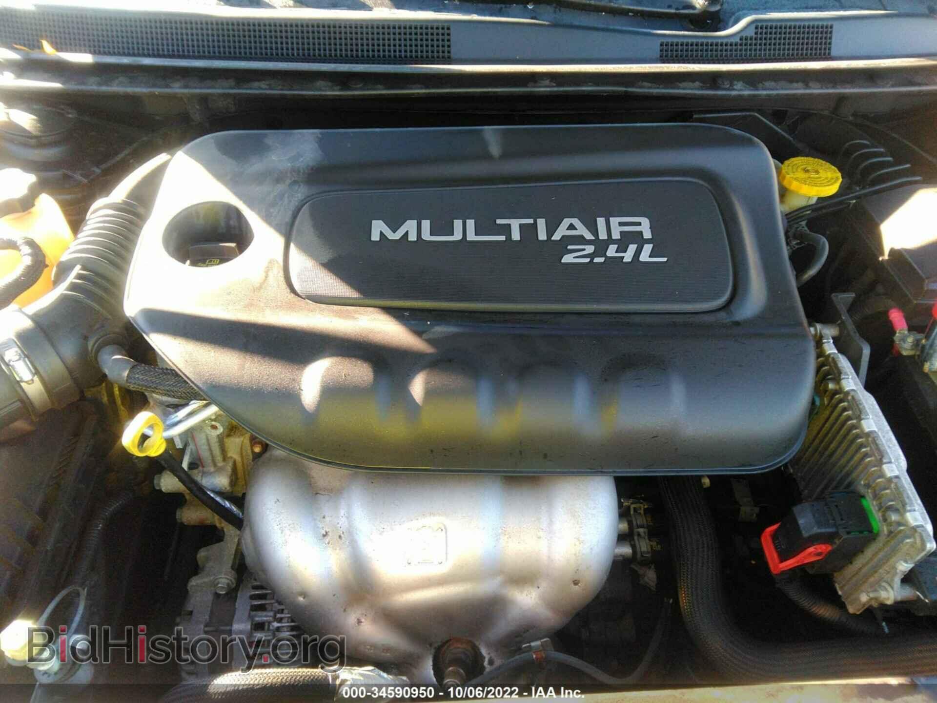 2016 CHRYSLER 200 - VIN: 1C3CCCBB3GN117674 - Photo 10
