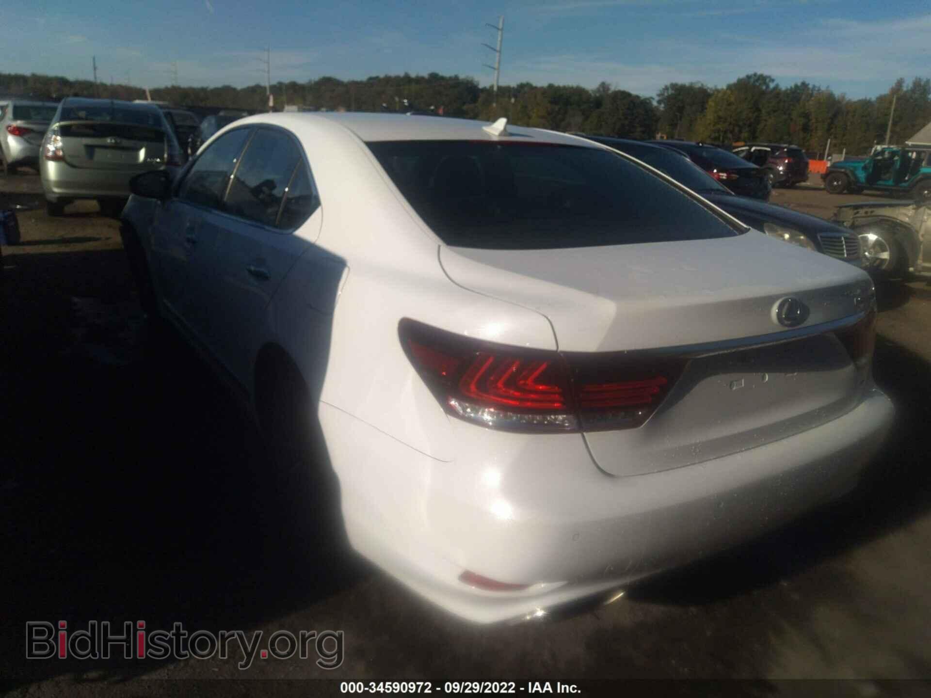 2013 LEXUS LS 460 - VIN: JTHCL5EF2D5015895 - Photo 3