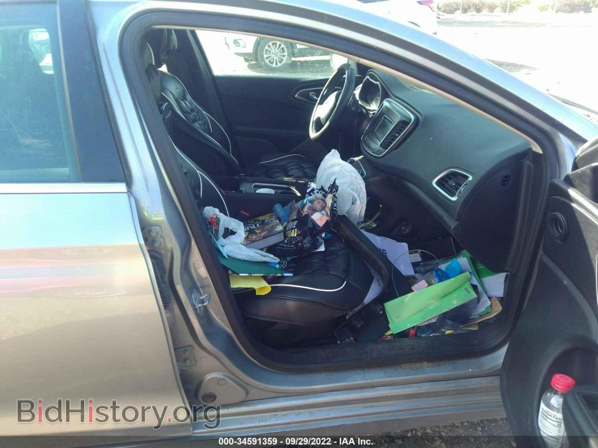 2016 CHRYSLER 200 - VIN: 1C3CCCAB3GN158792 - Фото 5