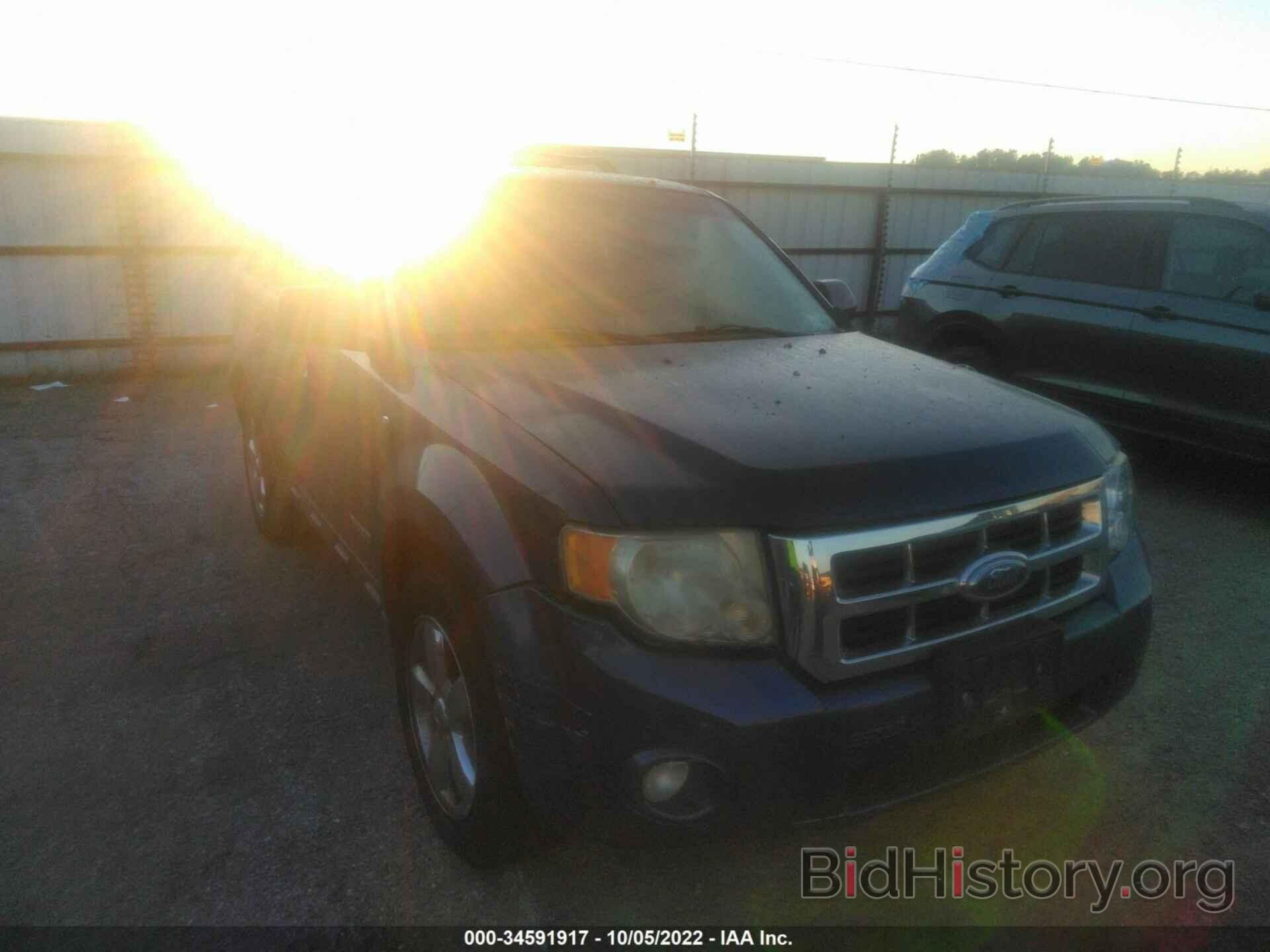 Photo 1FMCU03198KB35074 - FORD ESCAPE 2008