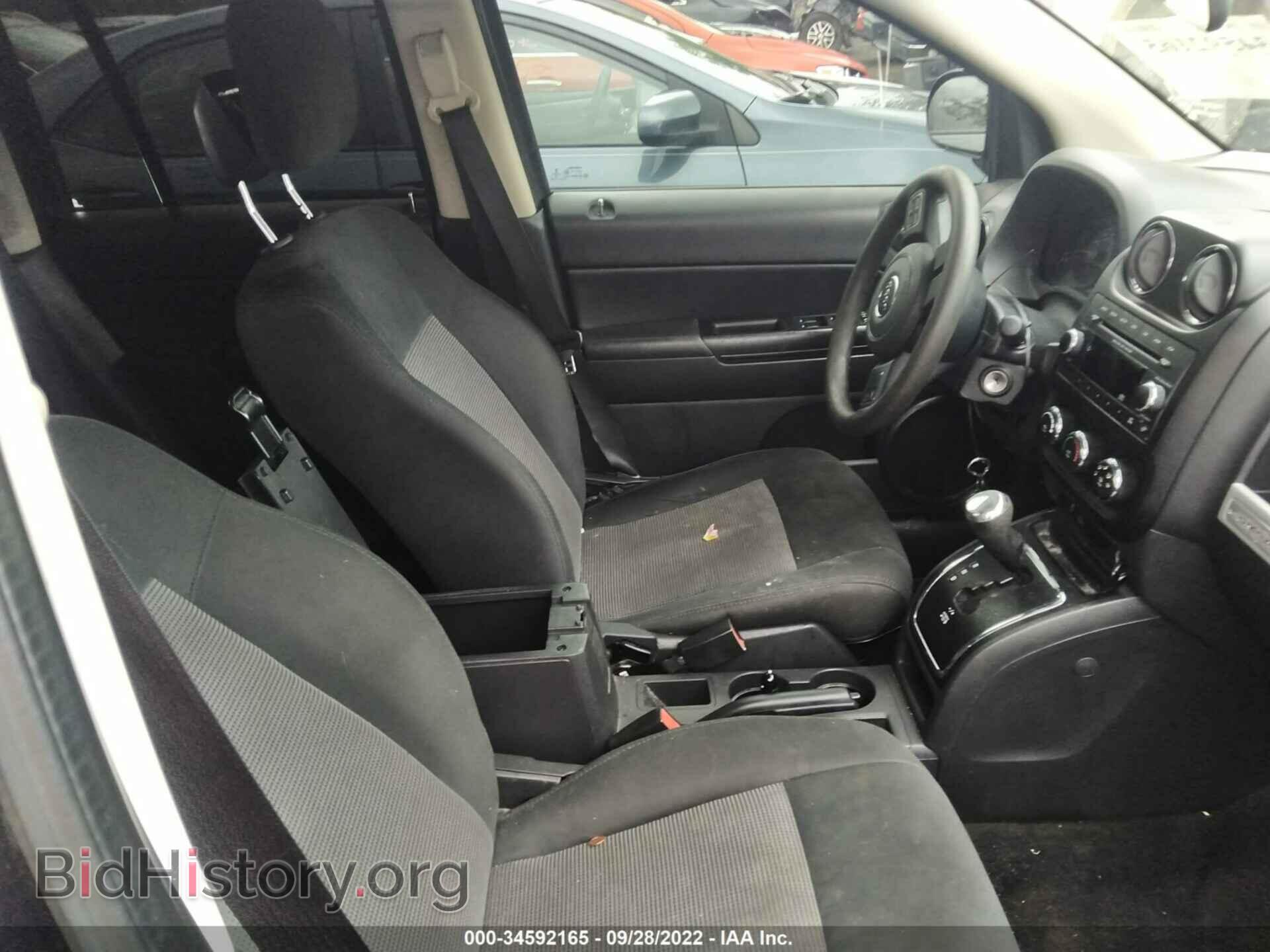 2014 JEEP COMPASS - VIN: 1C4NJCBA2ED594875 - Photo 5