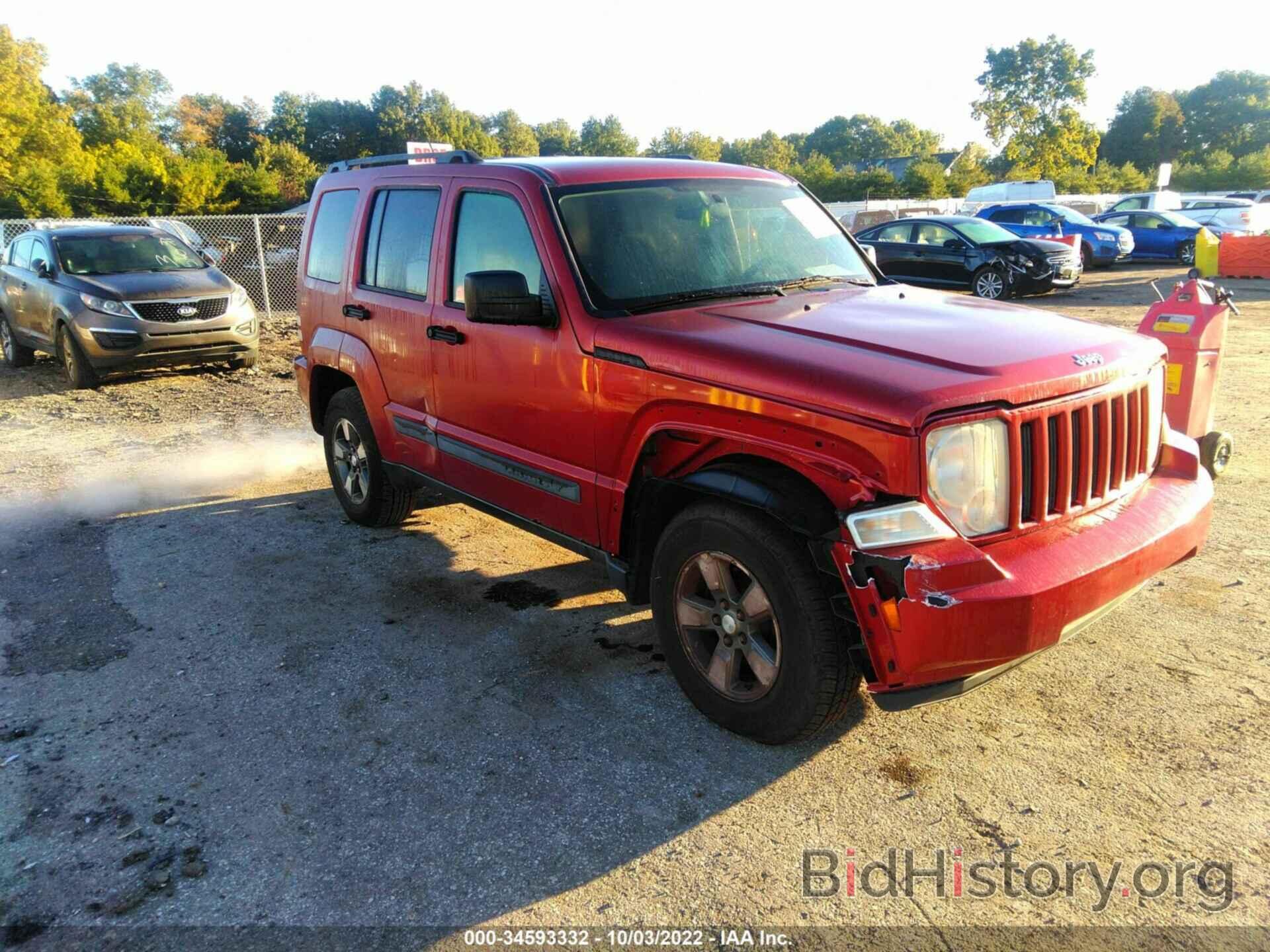 Photo 1J8GN28K48W131726 - JEEP LIBERTY 2008