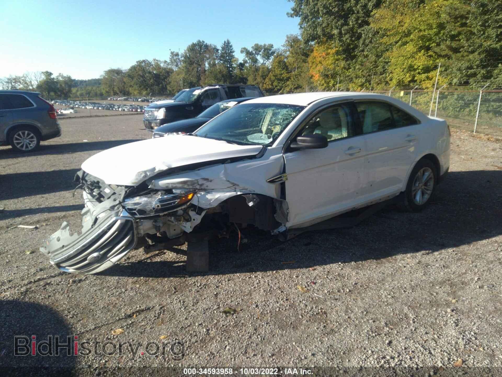 2018 FORD TAURUS - VIN: 1FAHP2D80JG103914 - Фото 2