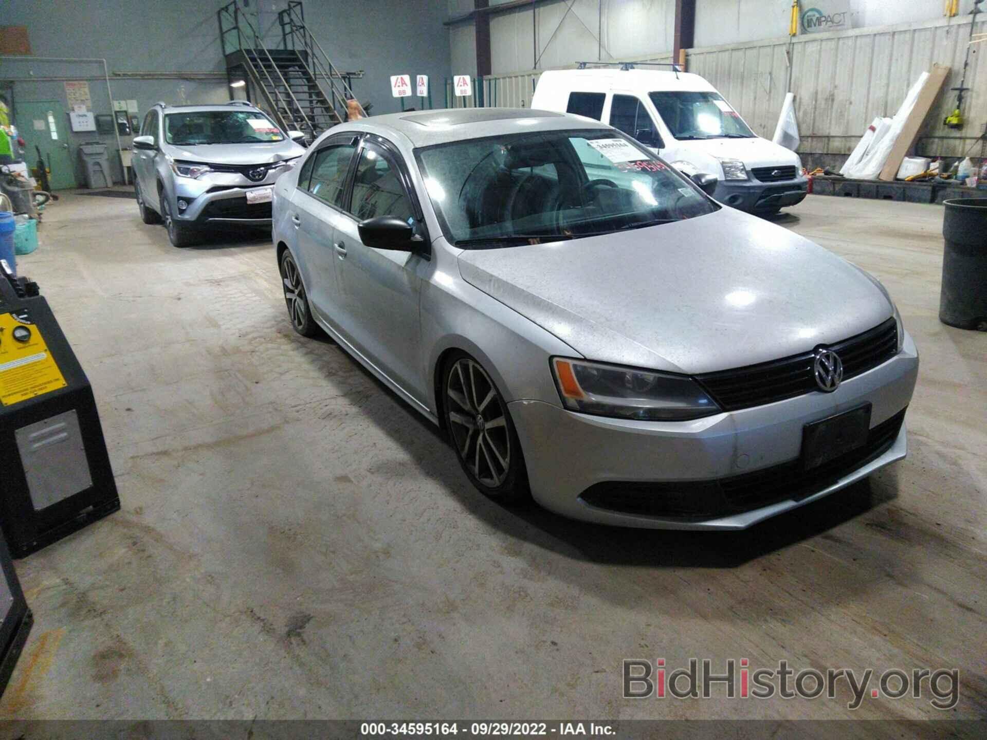 Photo 3VW1K7AJ2CM472780 - VOLKSWAGEN JETTA SEDAN 2012