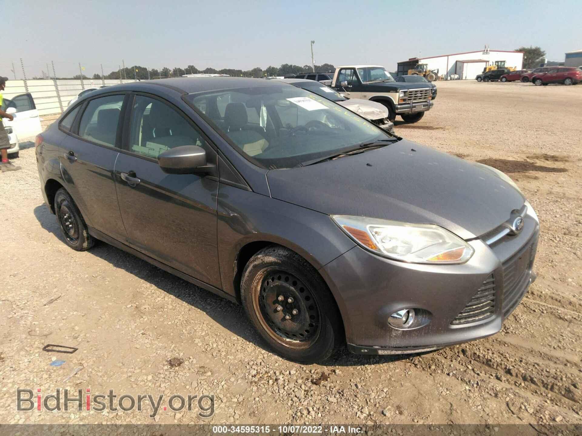 Photo 1FAHP3F22CL372683 - FORD FOCUS 2012