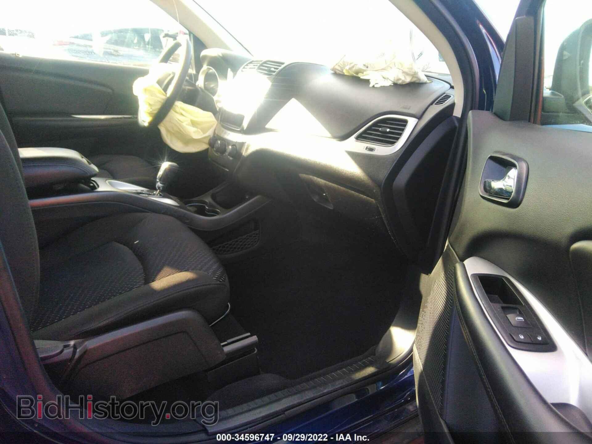 2019 DODGE JOURNEY - VIN: 3C4PDCAB1KT866056 - Фото 5