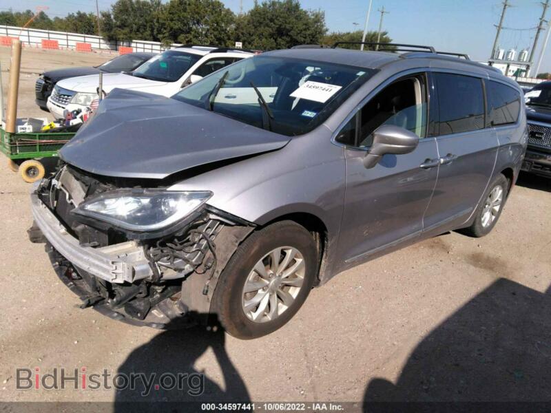 2019 Chrysler PACIFICA (VIN 2C4RC1BG5KR650708) — фото 2 из 12