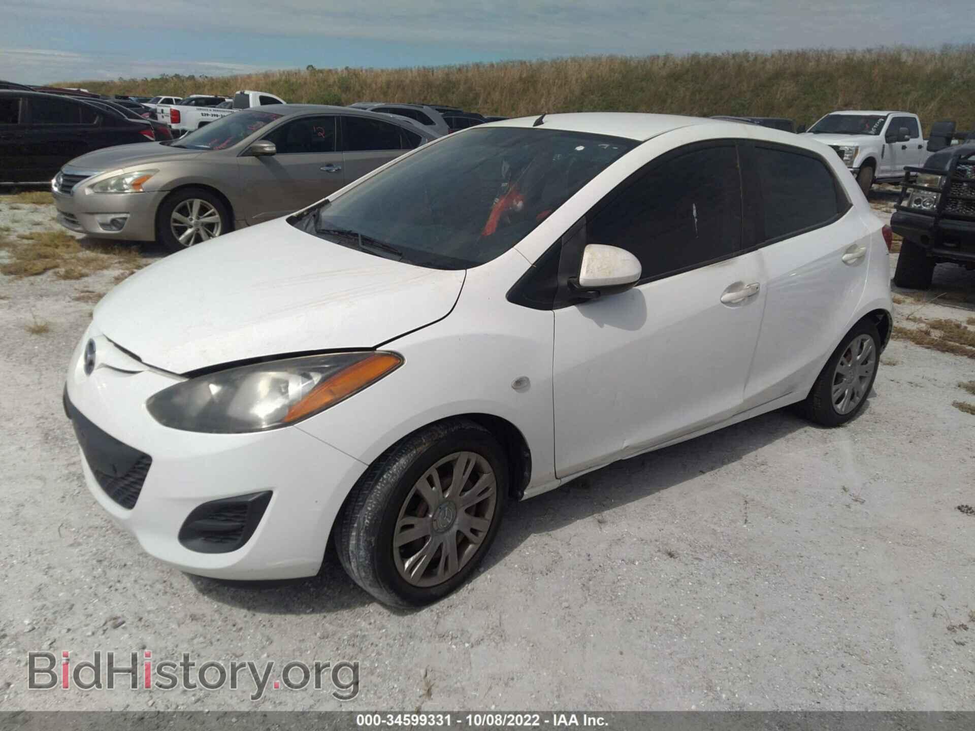 2014 MAZDA MAZDA2 - VIN: JM1DE1KZ6E0183593 - Фото 2