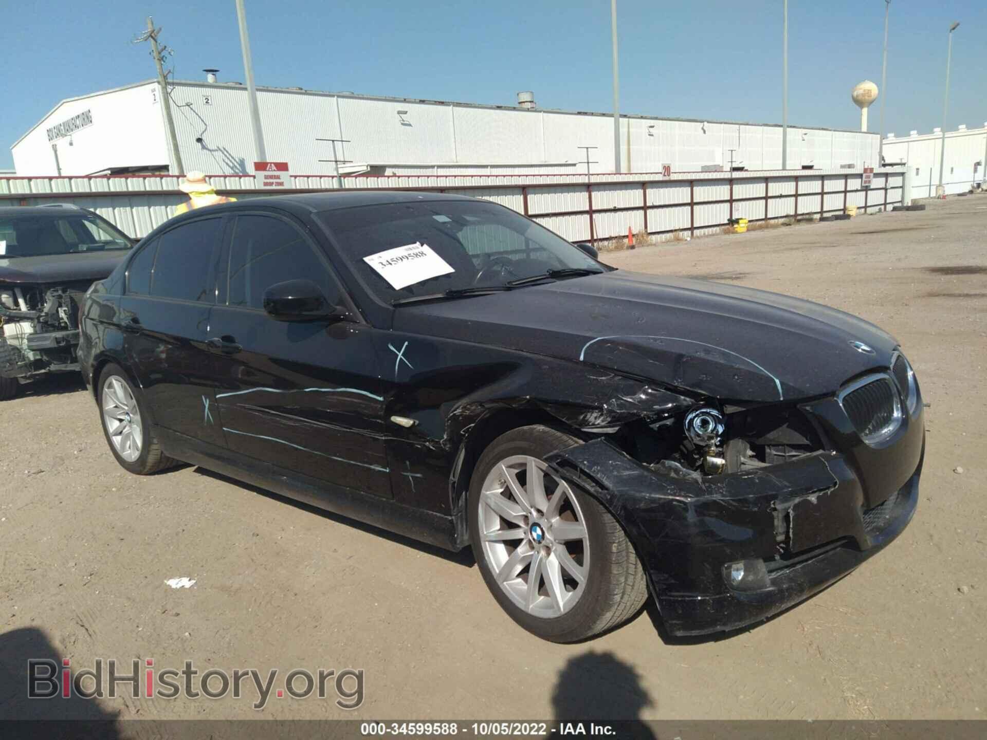 Фотография WBAPH7C51BE461220 - BMW 3 SERIES 2011