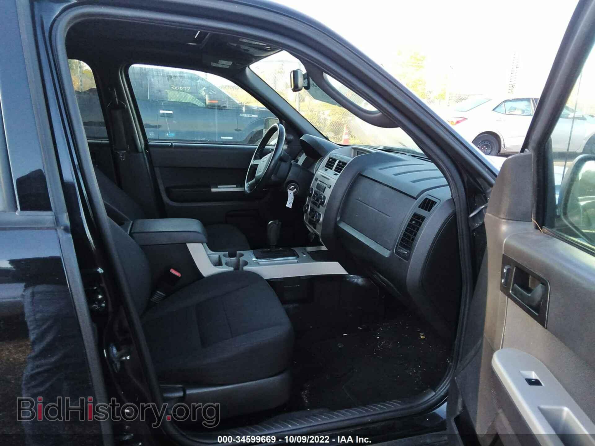 2011 FORD ESCAPE - VIN: 1FMCU9DG9BKB01859 - Фото 5