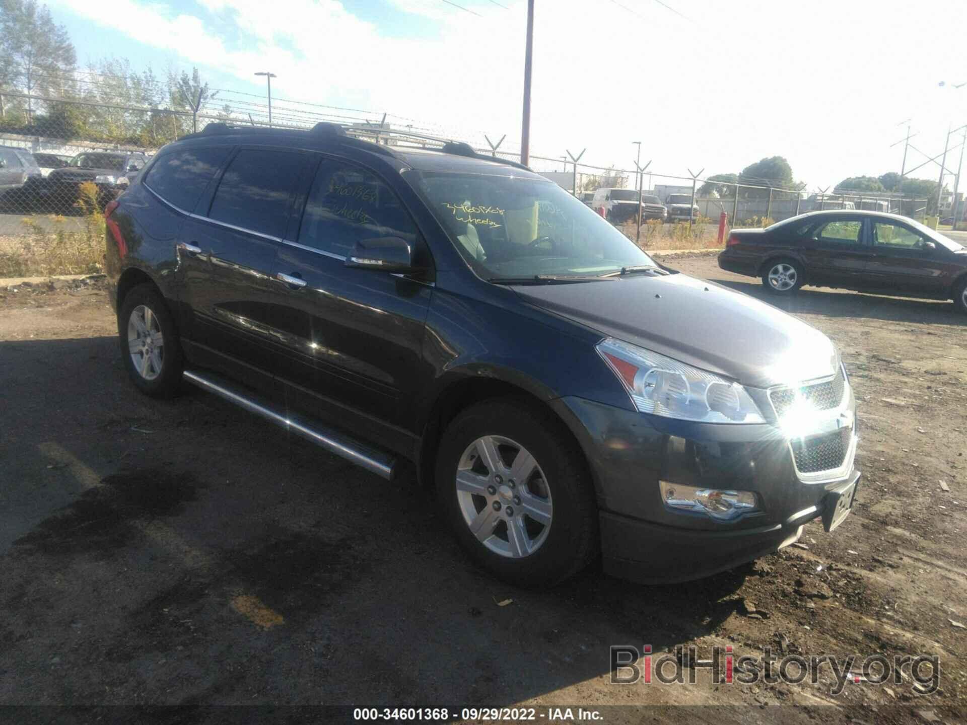 Photo 1GNKVGED4BJ277351 - CHEVROLET TRAVERSE 2011