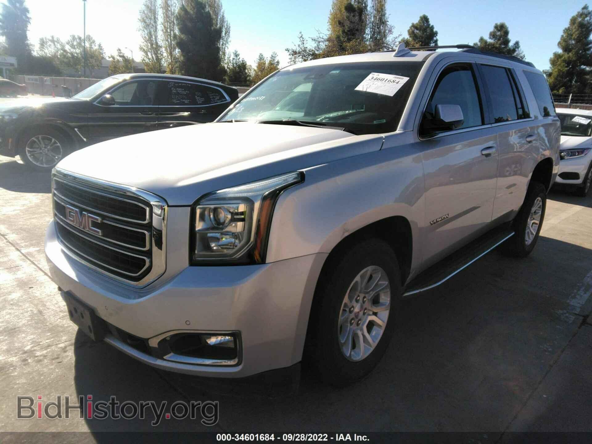 2019 GMC YUKON - VIN: 1GKS1BKC7KR173073 - Фото 2