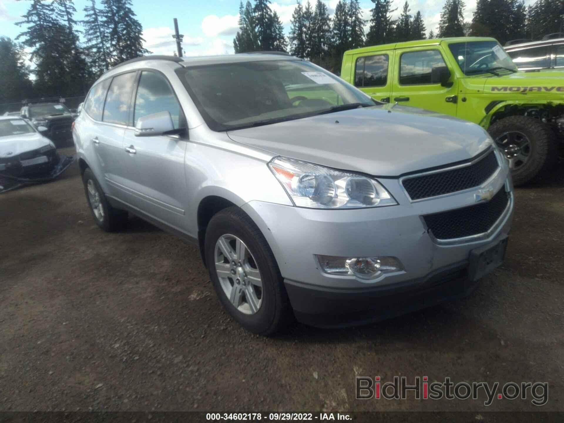 Photo 1GNKVGED7BJ242271 - CHEVROLET TRAVERSE 2011
