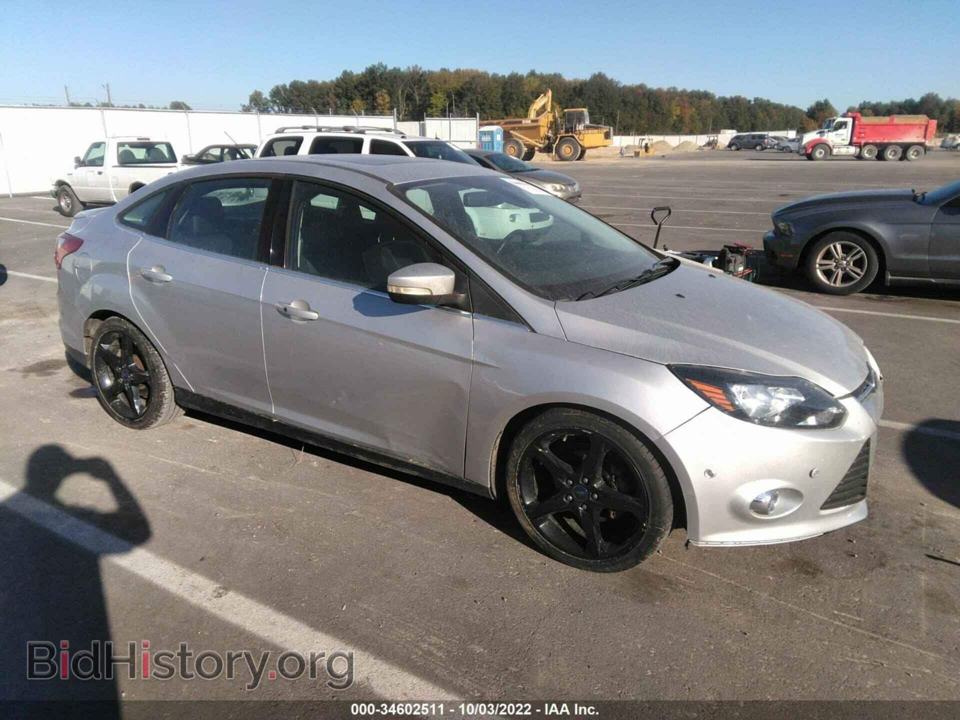 Фотография 1FAHP3J28CL341817 - FORD FOCUS 2012