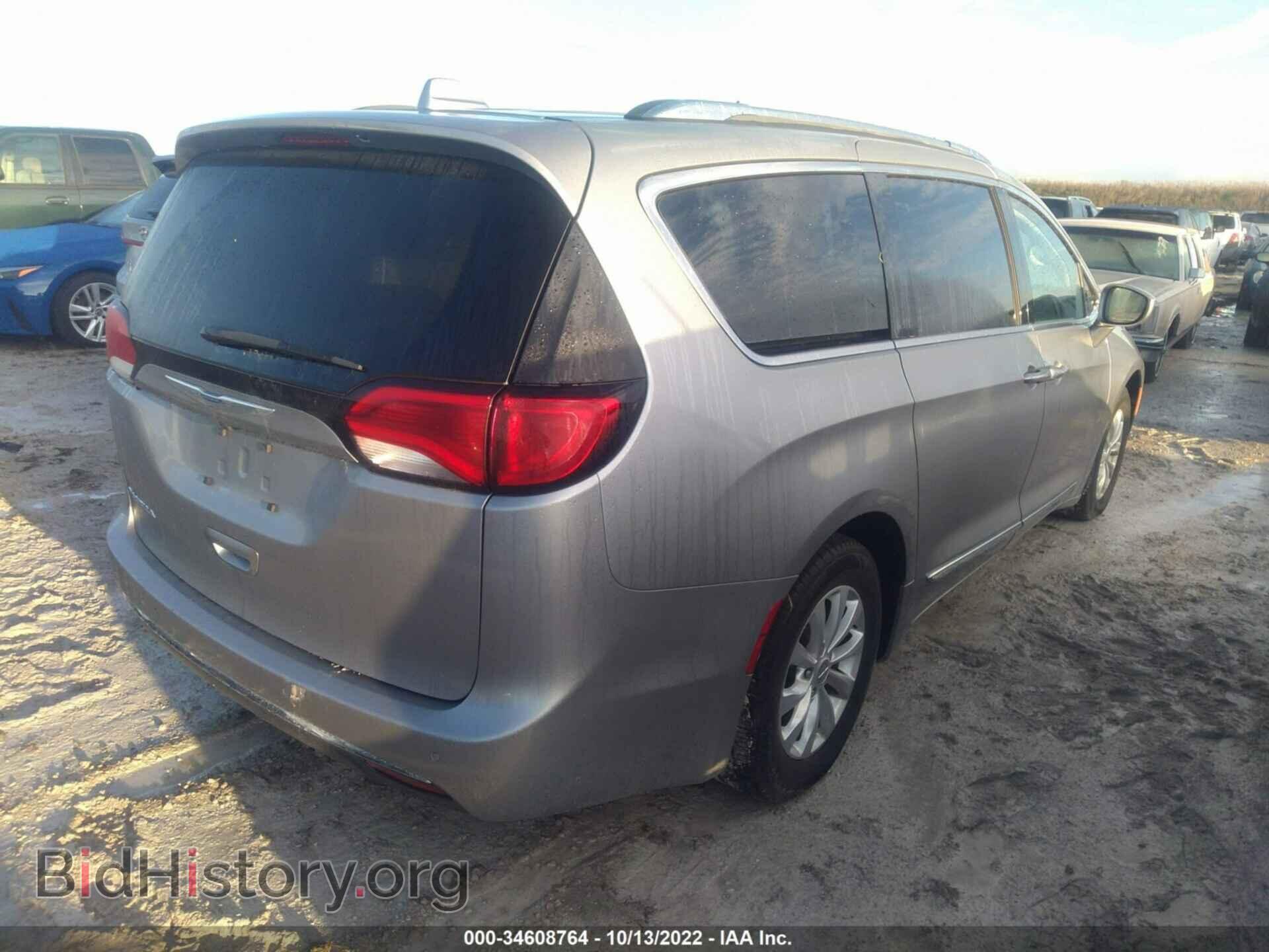 2018 CHRYSLER PACIFICA - VIN: 2C4RC1BG1JR141732 - Фото 4