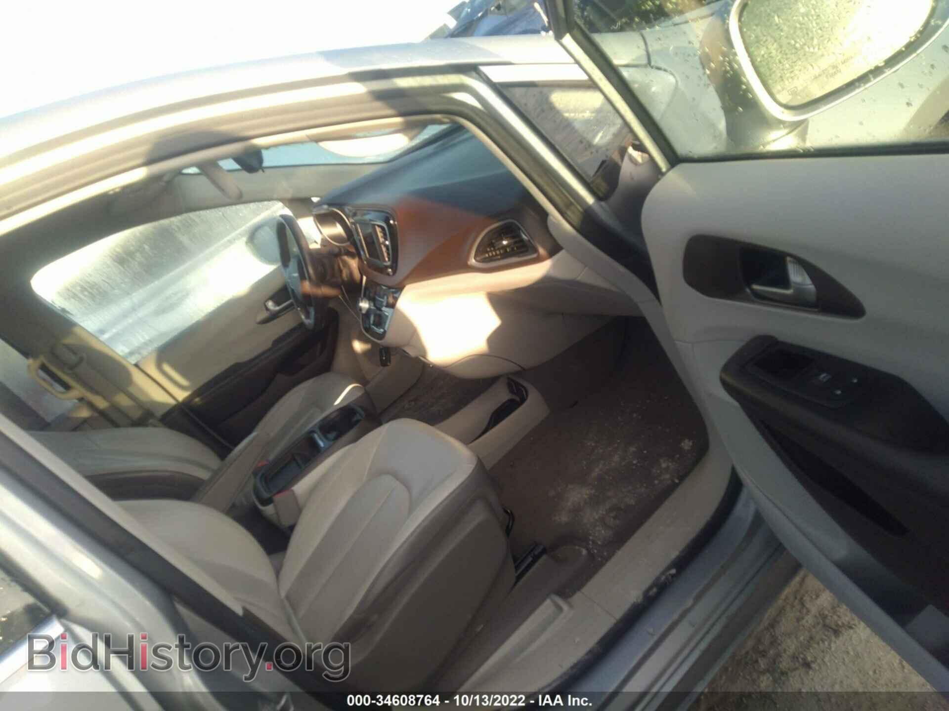 2018 CHRYSLER PACIFICA - VIN: 2C4RC1BG1JR141732 - Фото 5