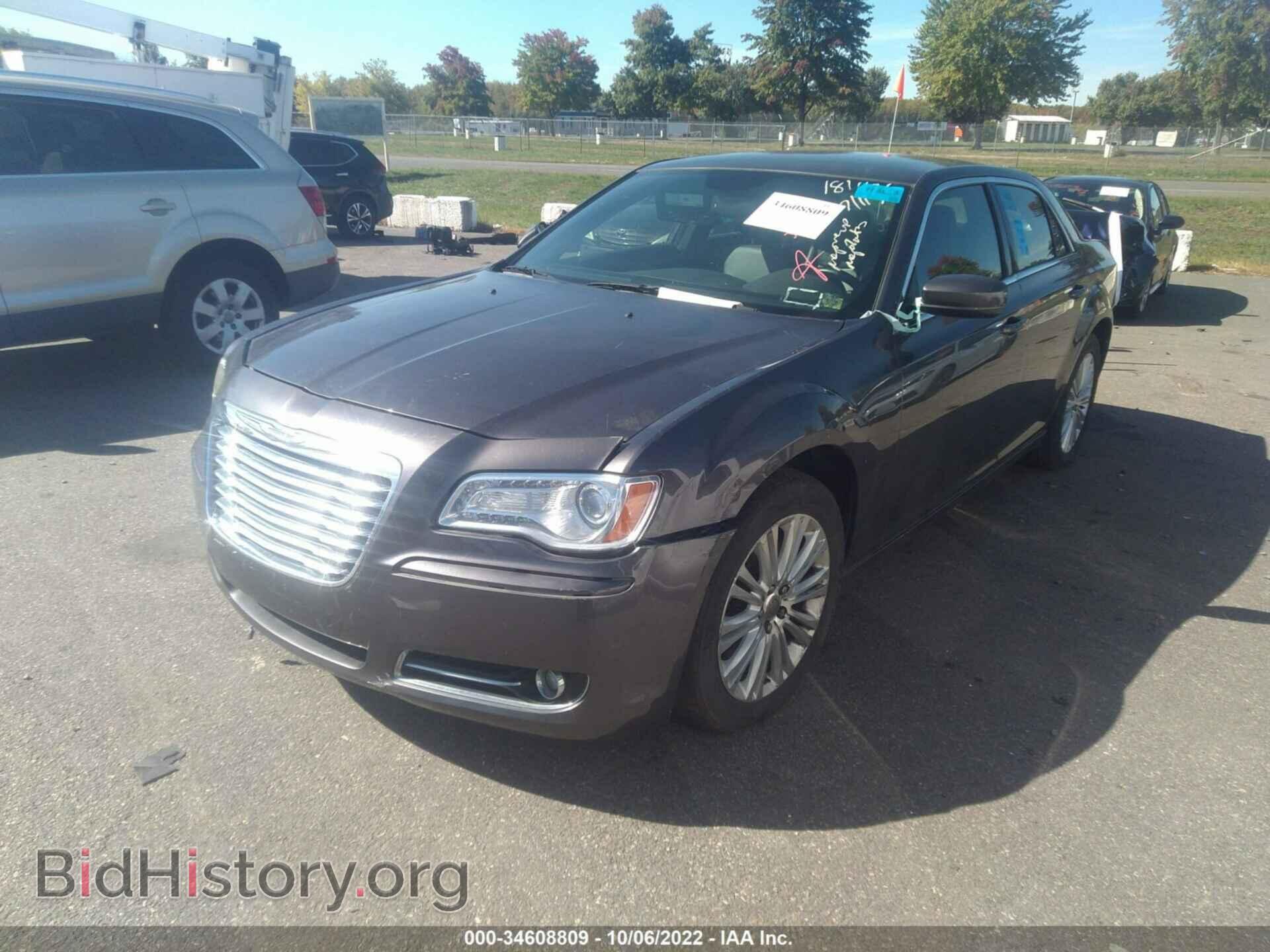 2014 CHRYSLER 300 - VIN: 2C3CCARG6EH181476 - Фото 2