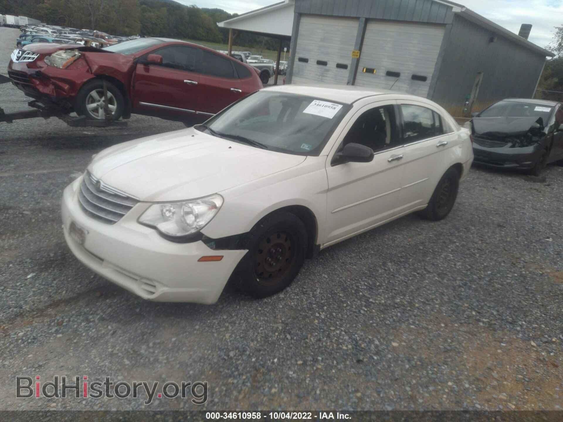 2009 CHRYSLER SEBRING - VIN: 1C3LC46B09N533720 - Фото 2
