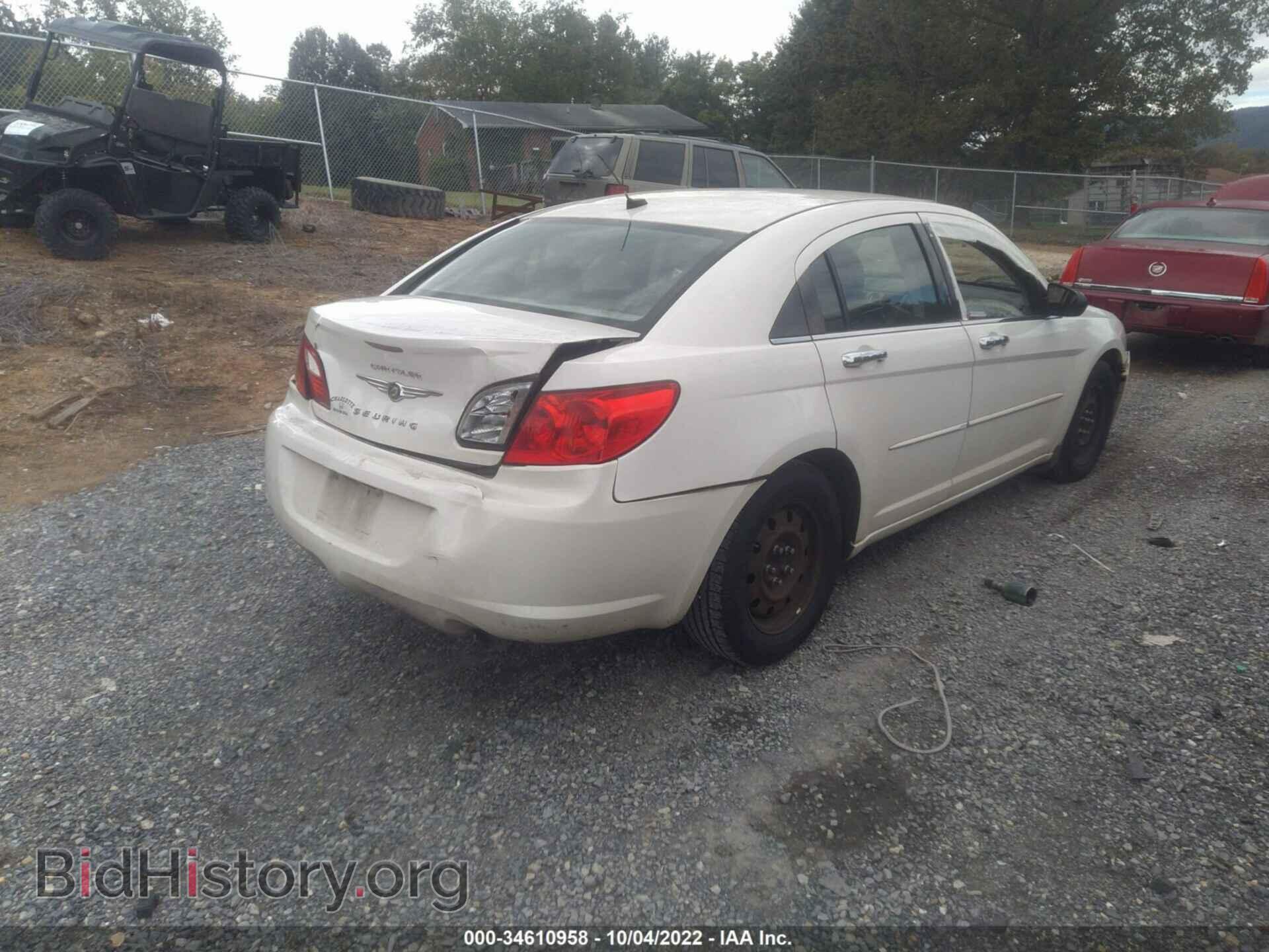 2009 CHRYSLER SEBRING - VIN: 1C3LC46B09N533720 - Фото 4